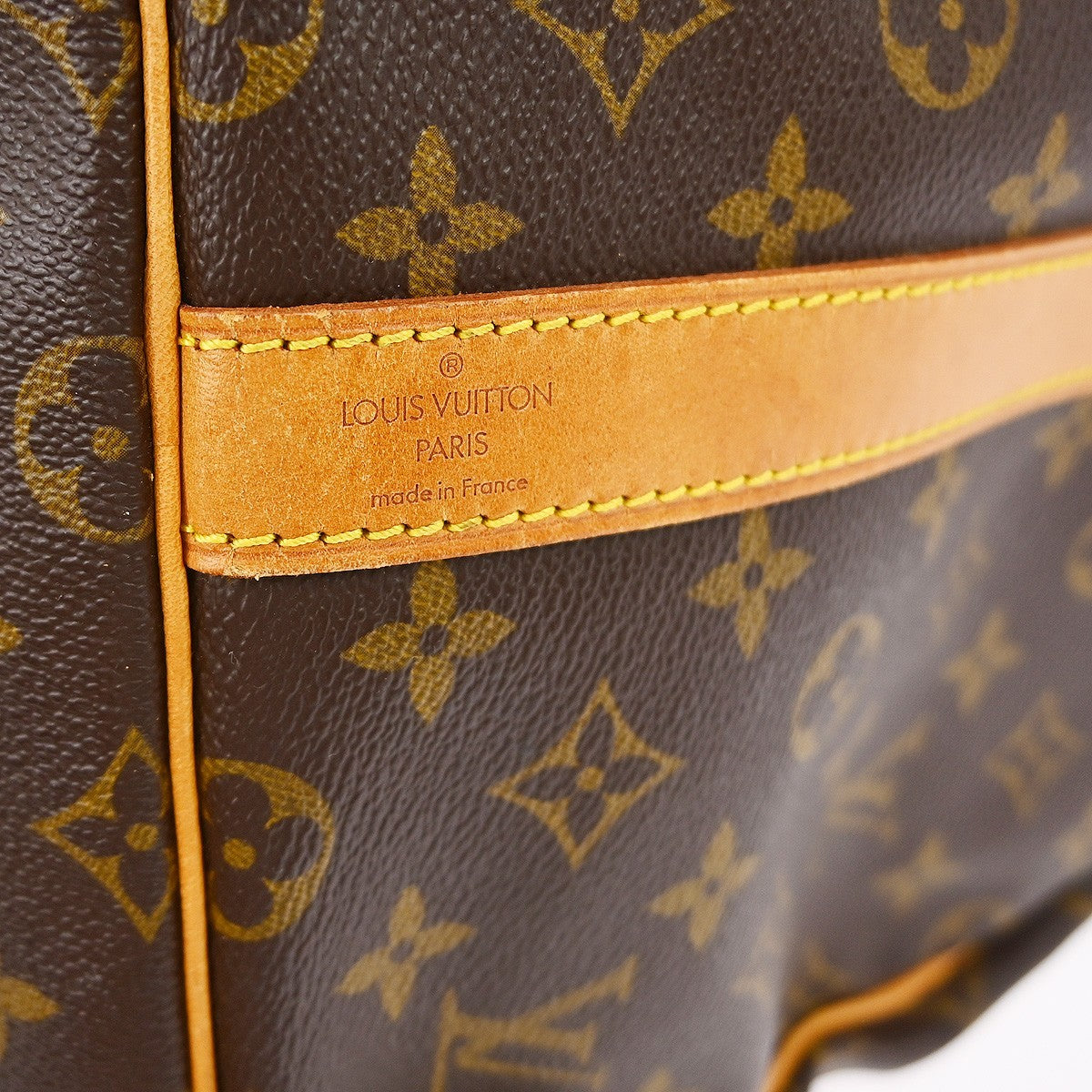 Louis Vuitton Keepall Bandouliere Bag Monogram Canvas Brown Canvas Travel Bag Bag (Pre-Owned)