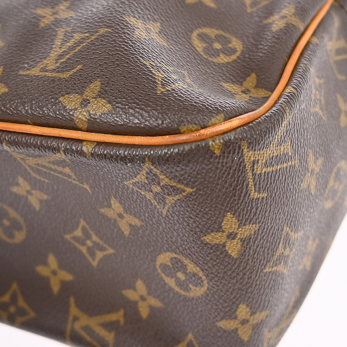 Louis Vuitton Cite Handbag Monogram Canvas Brown Canvas Shoulder Bag Bag (Pre-Owned)