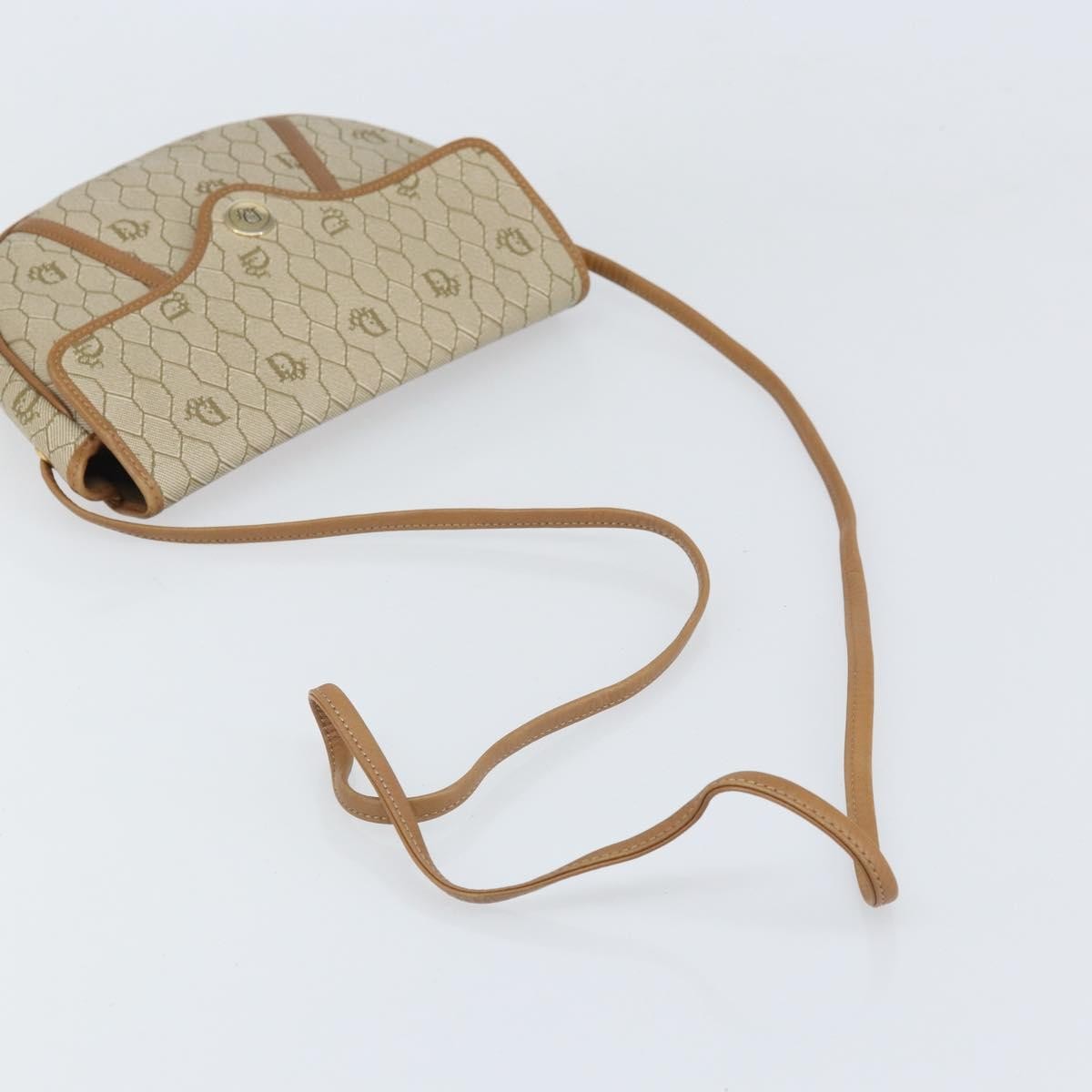 Christian Dior Vintage Honeycomb Shoulder Bag Canvas Beige Canvas Shoulder Bag Bag (Pre-Owned)