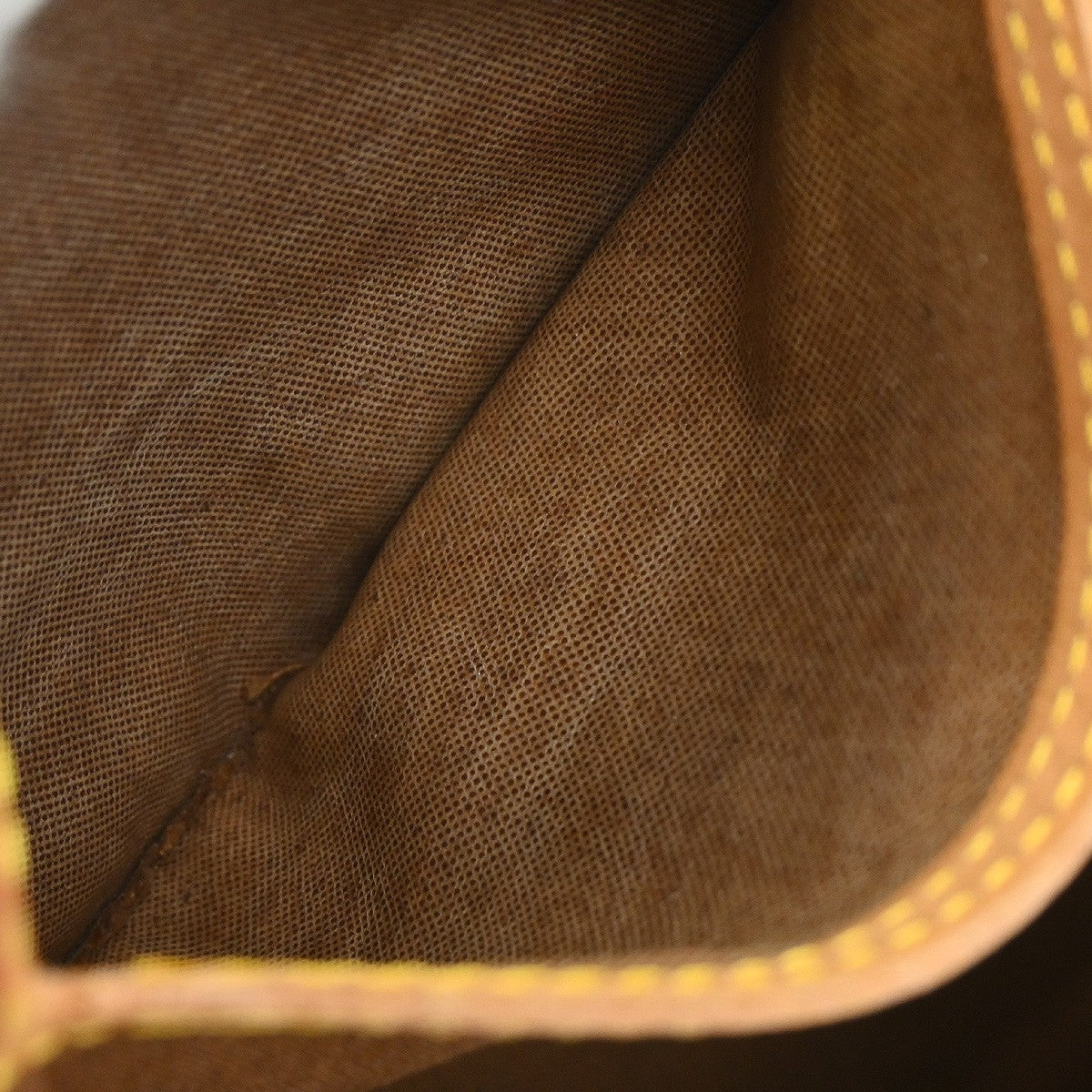 Louis Vuitton Speedy Handbag Monogram Canvas Brown Canvas Handbag (Pre-Owned)