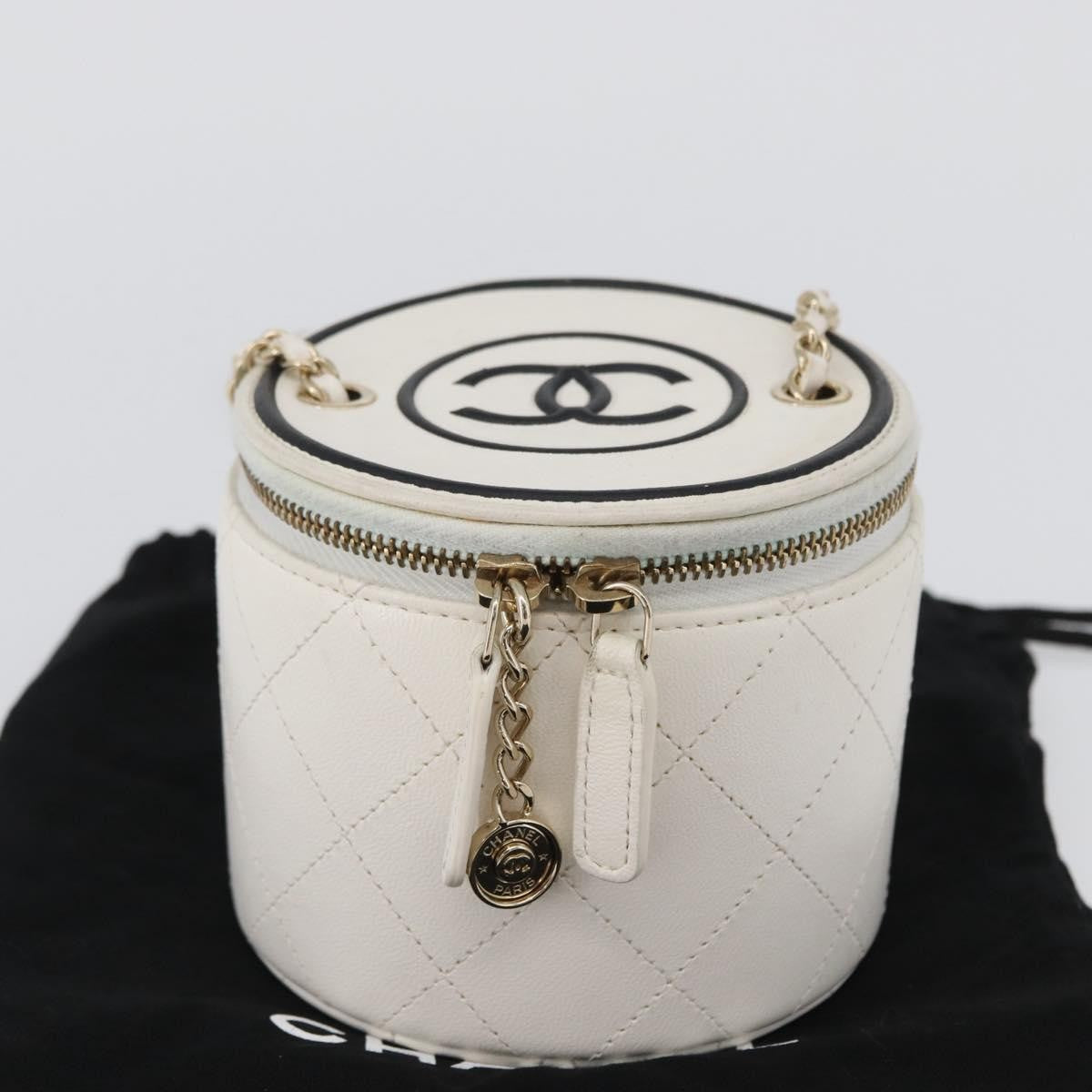 Chanel Cc Round Vanity Case With Chain Quilted Lambskin White Leather Clutche & Pouche Bag (Pre-Owned)