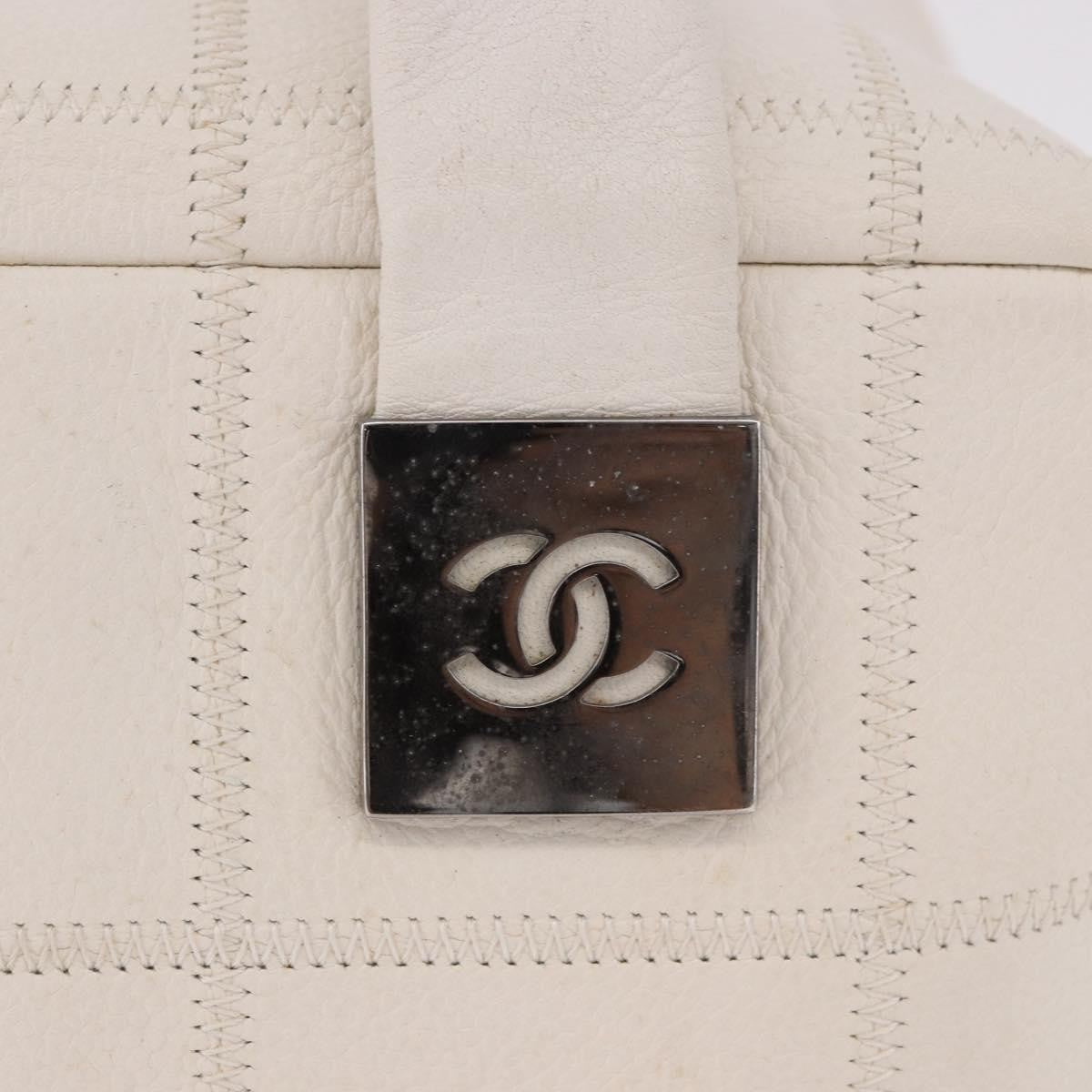 Chanel Square Stitch Bowler Bag Qulted Leather White Leather Handbag (Pre-Owned)