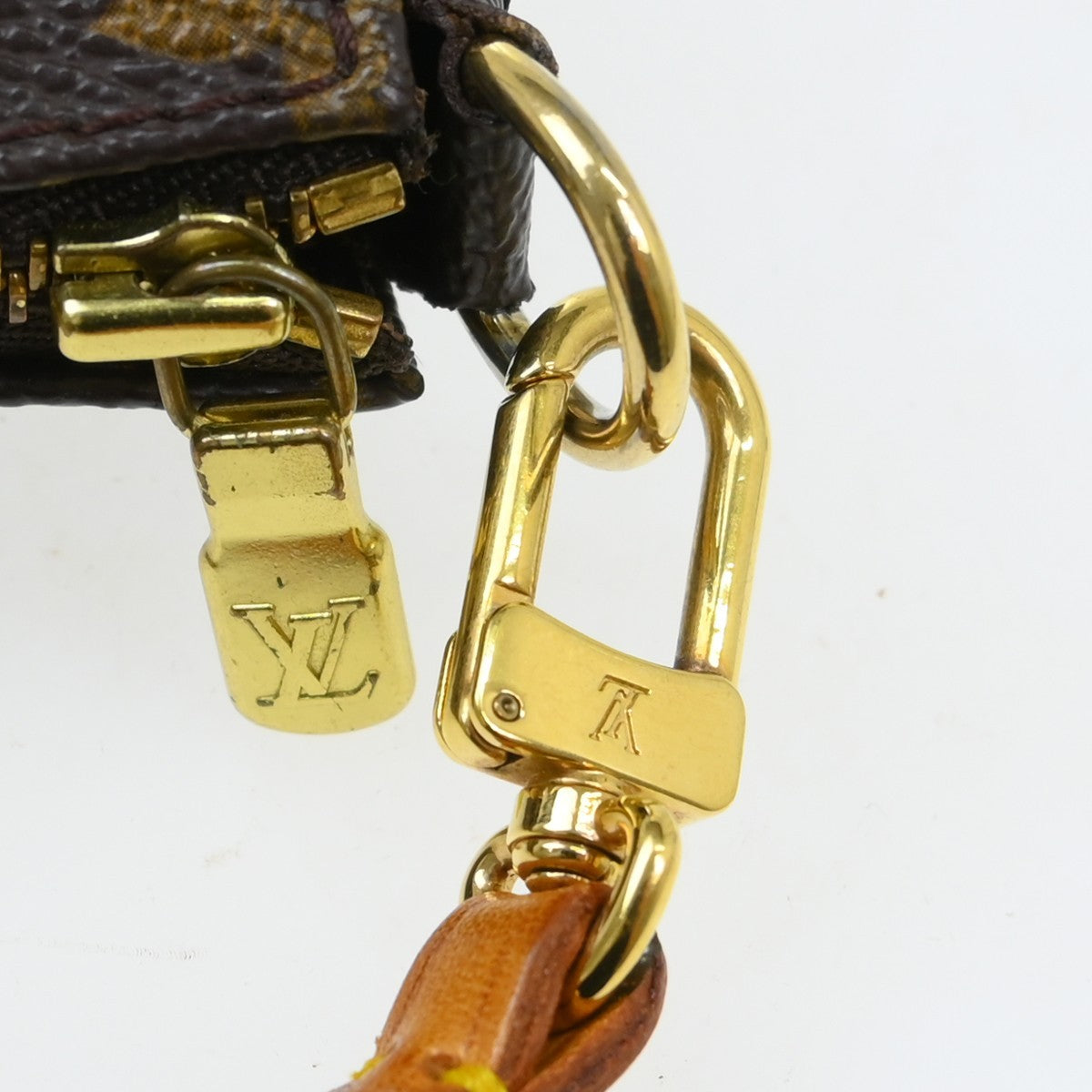 Louis Vuitton Pochette Accessoires Nm Monogram Canvas Brown Canvas Clutche & Pouche Bag (Pre-Owned)