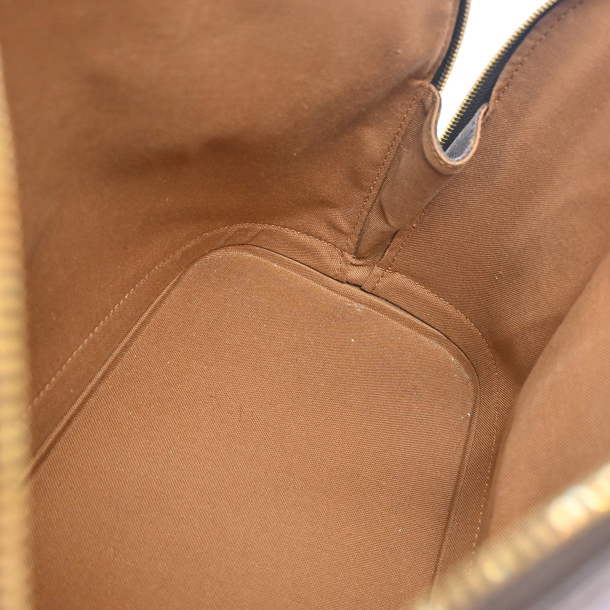 Louis Vuitton Alma Handbag Monogram Canvas Brown Canvas Handbag (Pre-Owned)