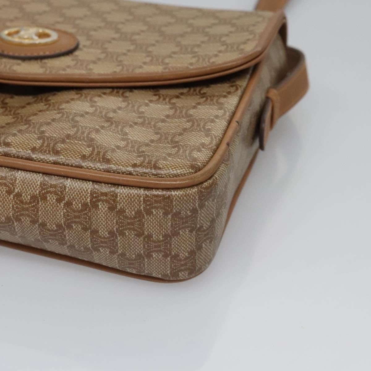 Celine Vintage Macadam Shoulder Bag Canvas And Leather Beige Canvas Shoulder Bag Bag (Pre-Owned)