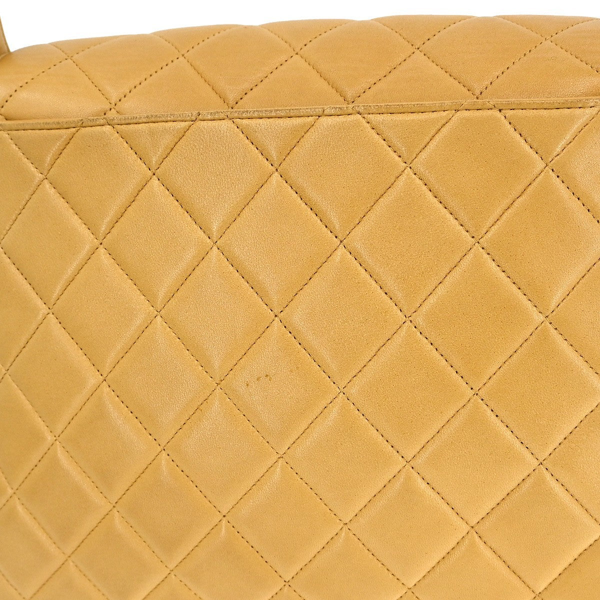 Chanel Vintage Cc Square Flap Shoulder Bag Quilted Lambskin Beige Leather Shoulder Bag Bag (Pre-Owned)