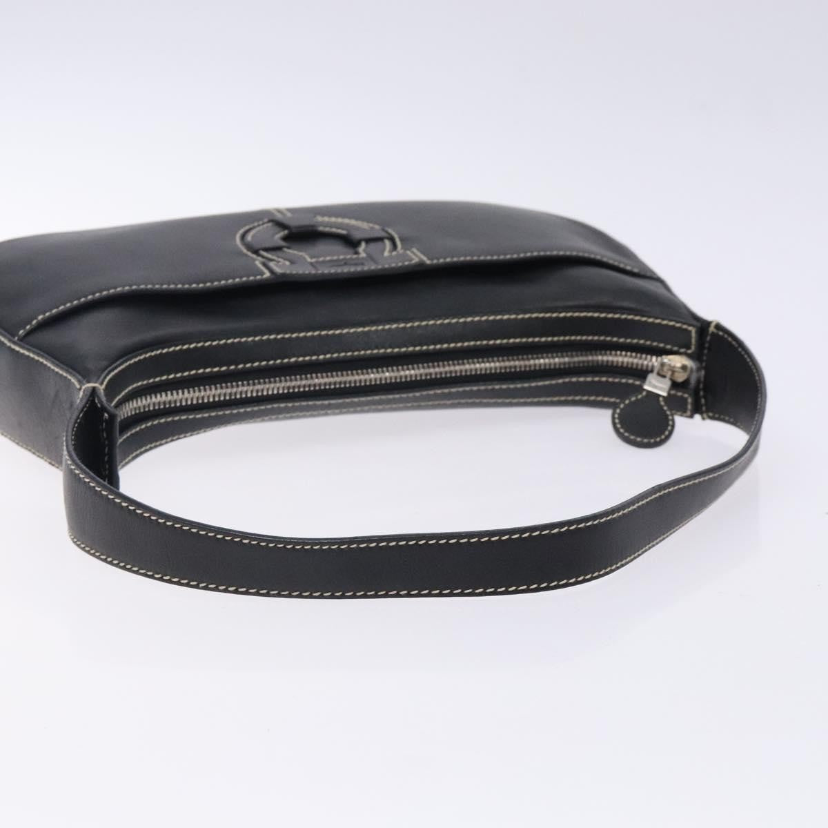 Salvatore Ferragamo Gancini Shoulder Bag Leather Black Leather Shoulder Bag Bag (Pre-Owned)