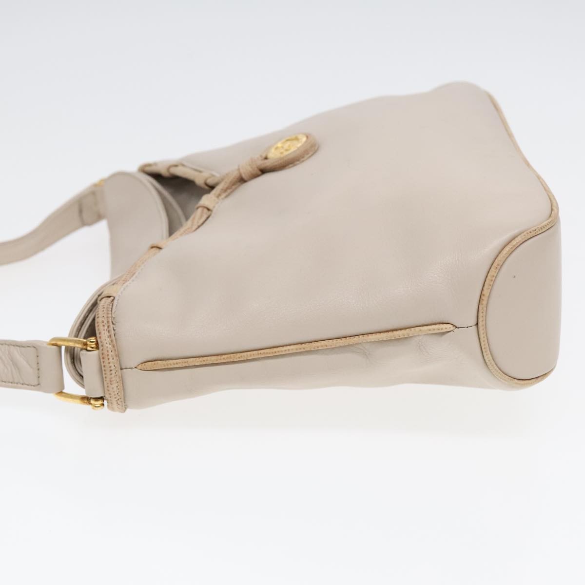 Celine Vintage Shoulder Bag Leather Beige Leather Shoulder Bag Bag (Pre-Owned)