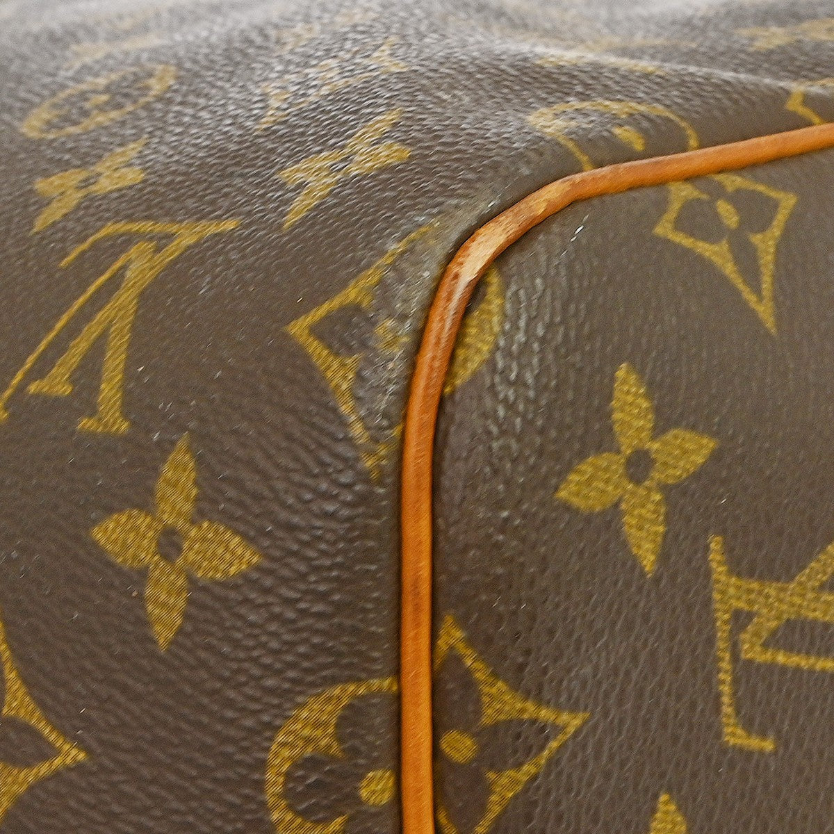 Louis Vuitton Keepall Bag Monogram Canvas Brown Canvas Travel Bag Bag (Pre-Owned)