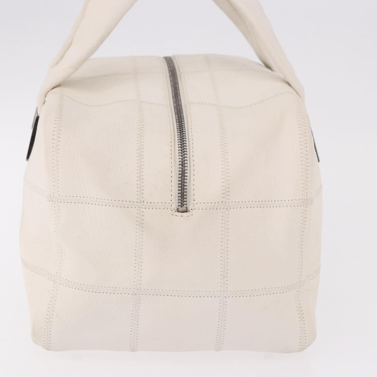 Chanel Square Stitch Bowler Bag Qulted Leather White Leather Handbag (Pre-Owned)