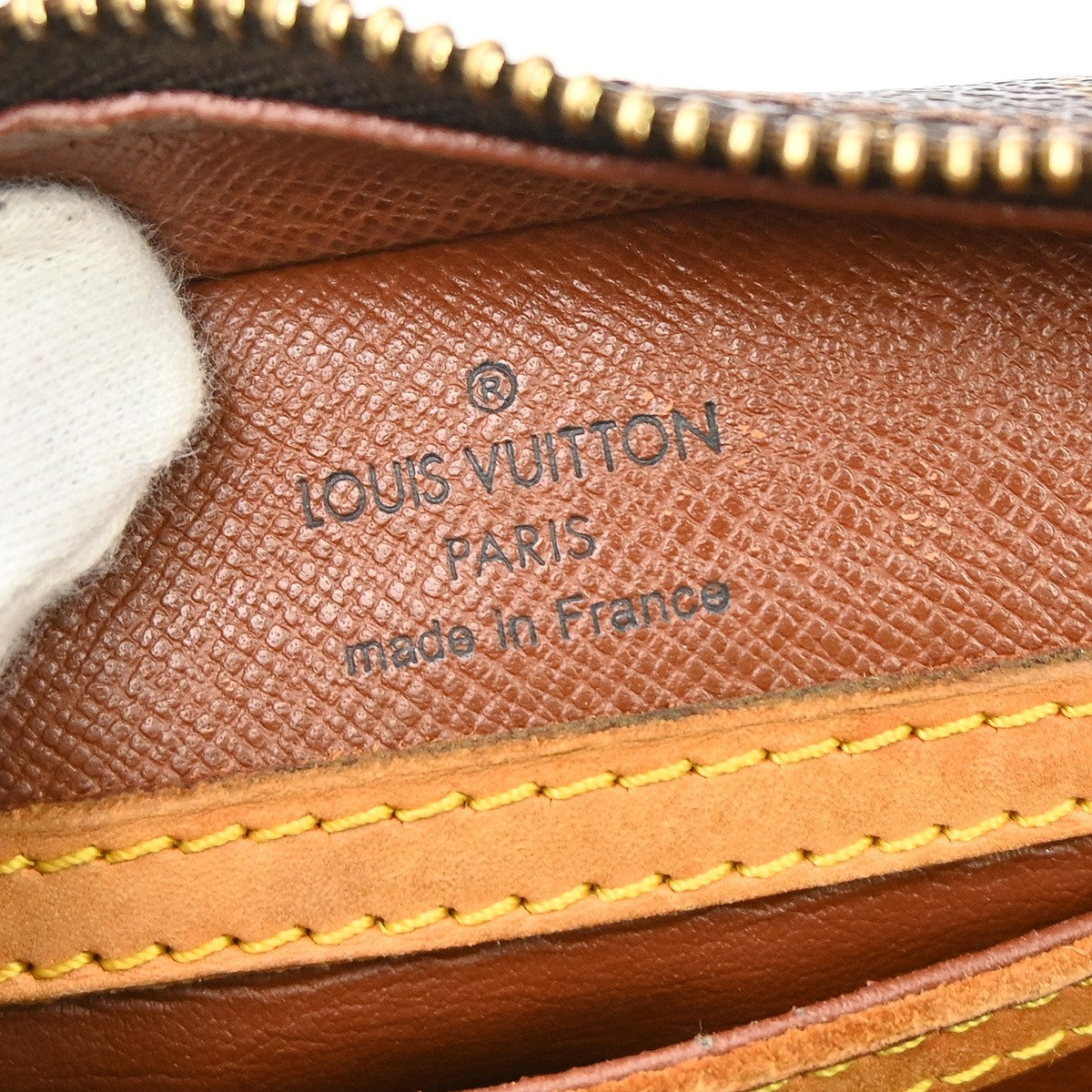 Louis Vuitton Blois Handbag Monogram Canvas Brown Canvas Shoulder Bag Bag (Pre-Owned)