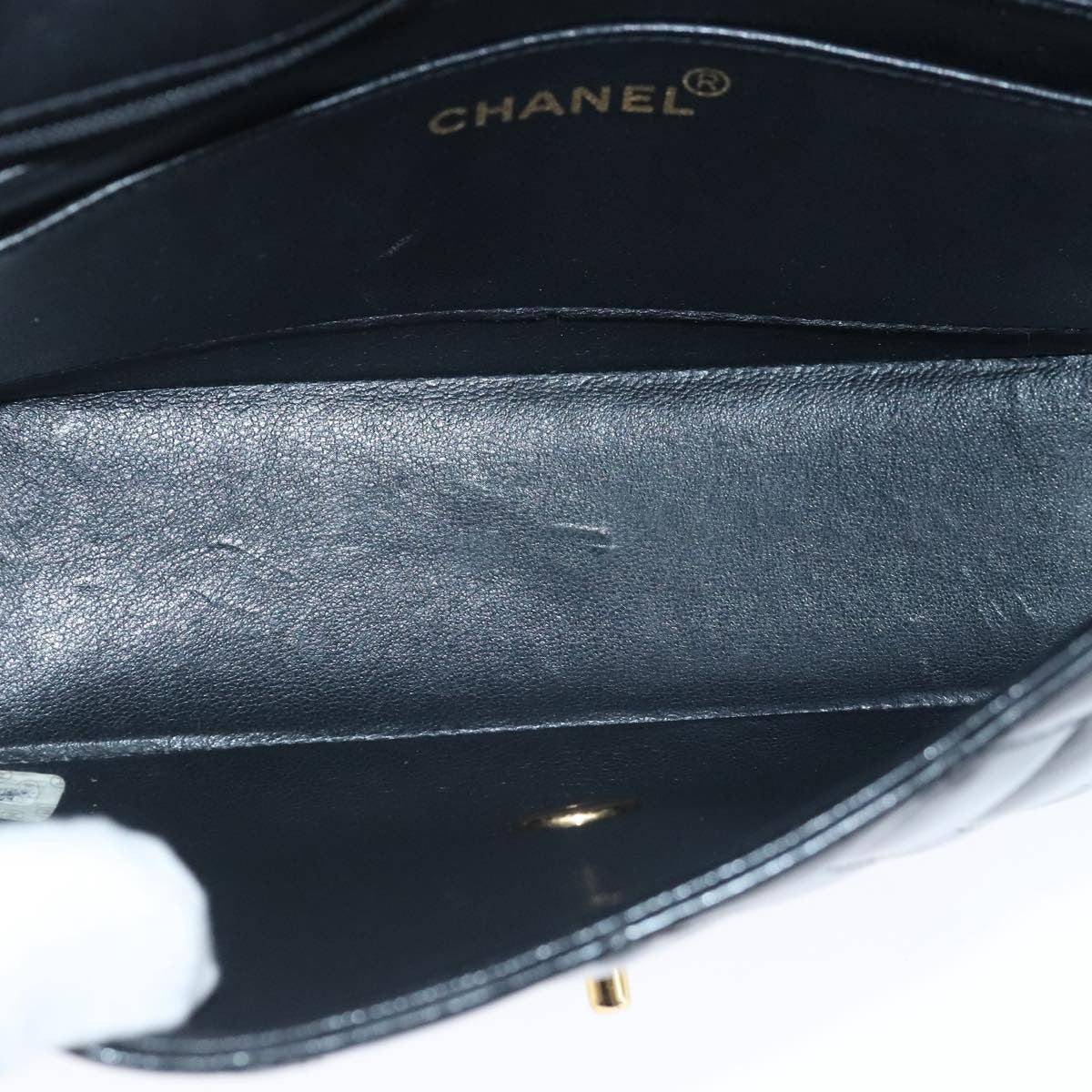 Chanel Vintage So Black Diana Flap Bag Quilted Patent Black Patent_Leather Shoulder Bag Bag (Pre-Owned)