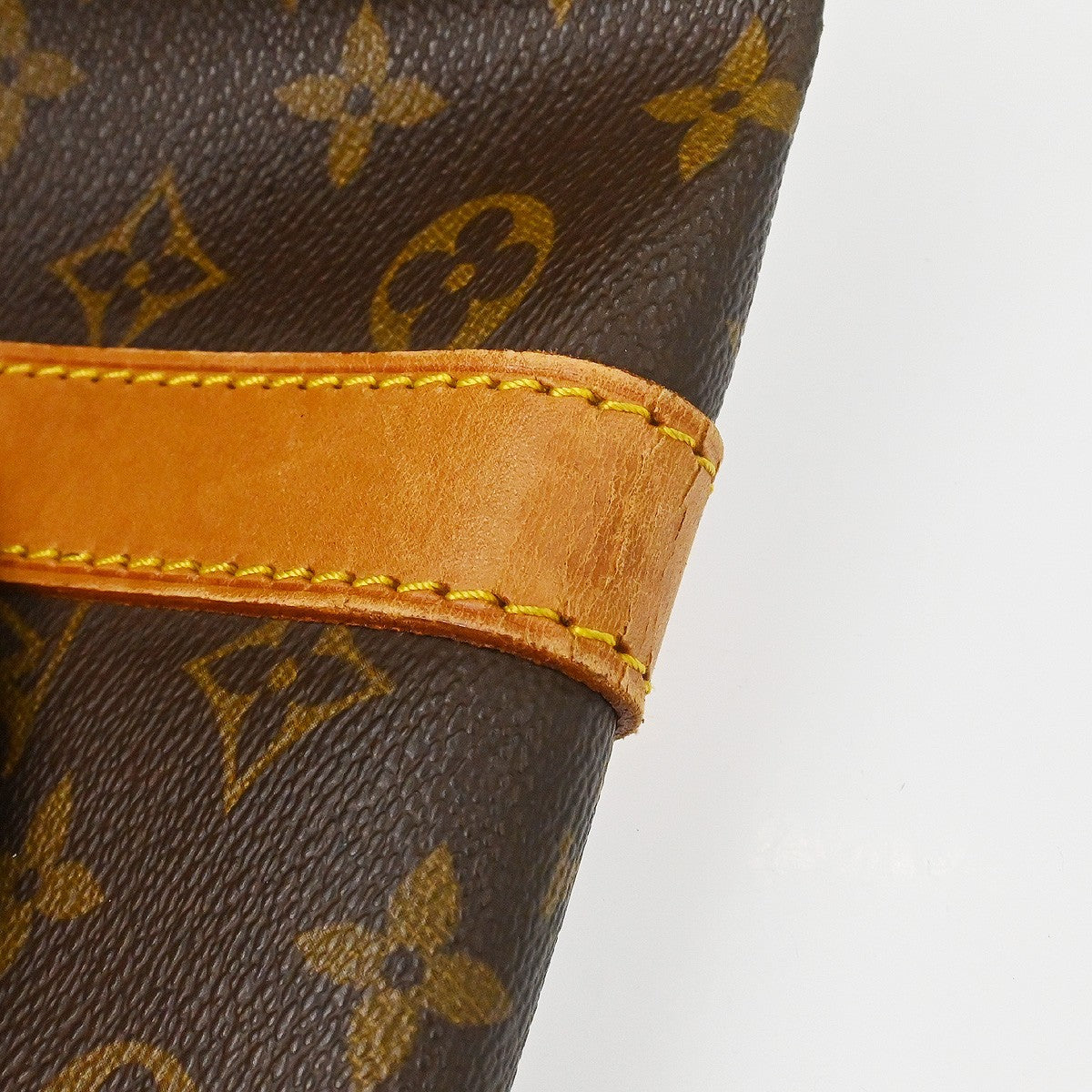 Louis Vuitton Keepall Bag Monogram Canvas Brown Canvas Travel Bag Bag (Pre-Owned)
