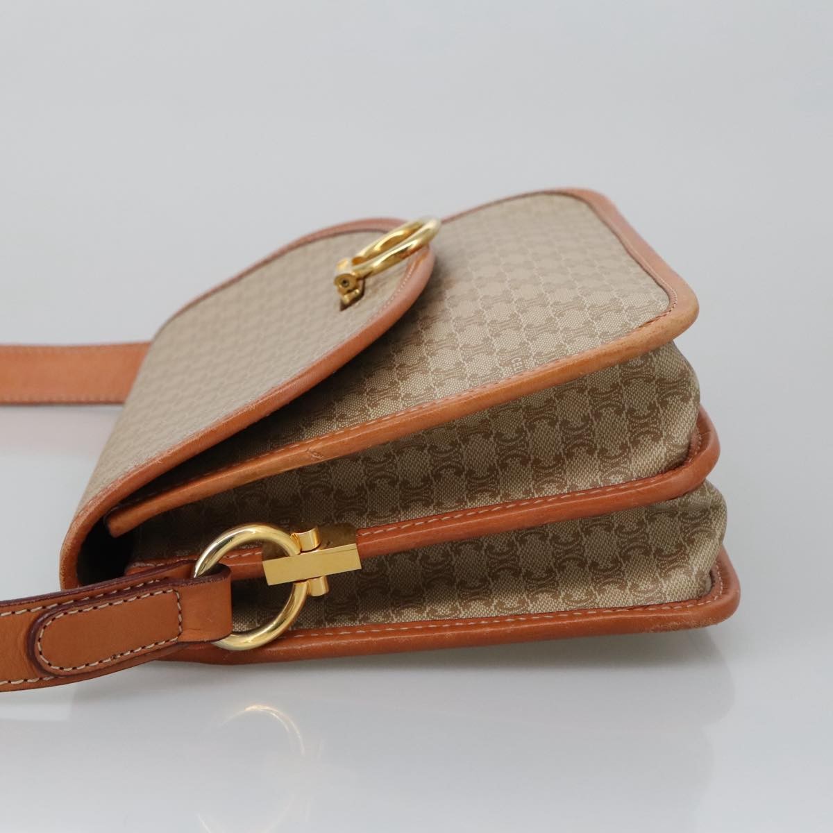 Celine Vintage Macadam Shoulder Bag Canvas And Leather Beige Canvas Shoulder Bag Bag (Pre-Owned)
