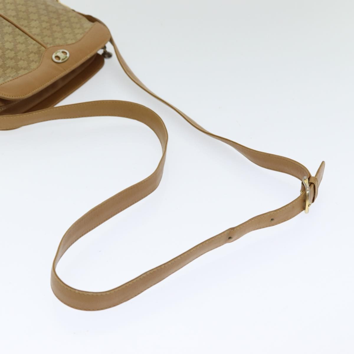 Celine Vintage Macadam Shoulder Bag Canvas And Leather Beige Canvas Shoulder Bag Bag (Pre-Owned)