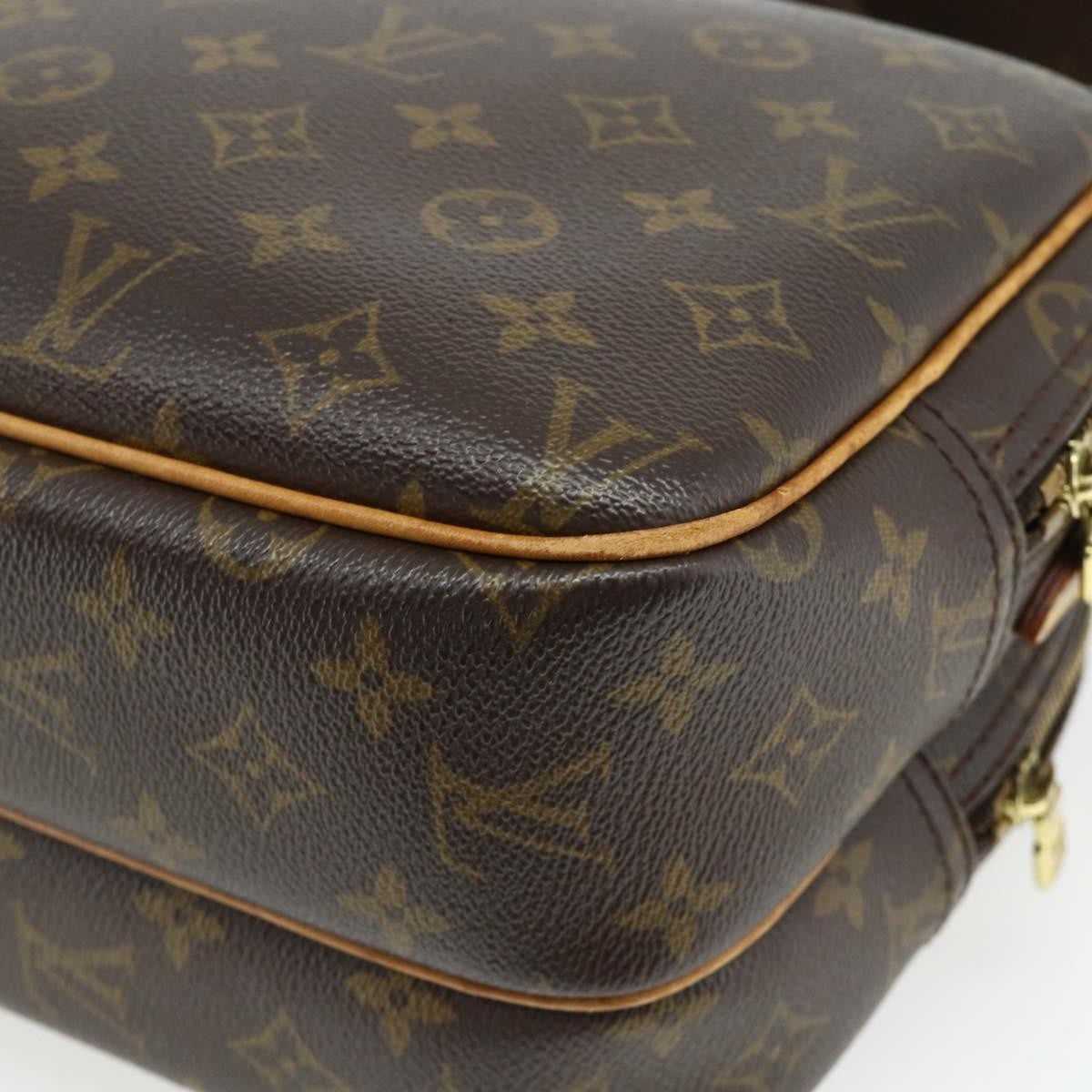 Louis Vuitton Reporter Bag Monogram Canvas Brown Canvas Shoulder Bag Bag (Pre-Owned)