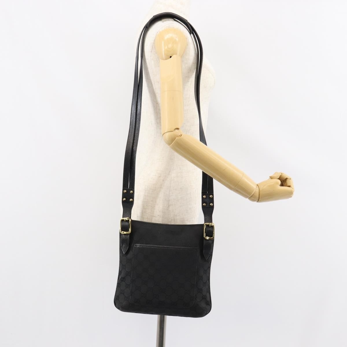 Gucci Vintage Shoulder Bag Monogram Canvas Black Canvas Shoulder Bag Bag (Pre-Owned)