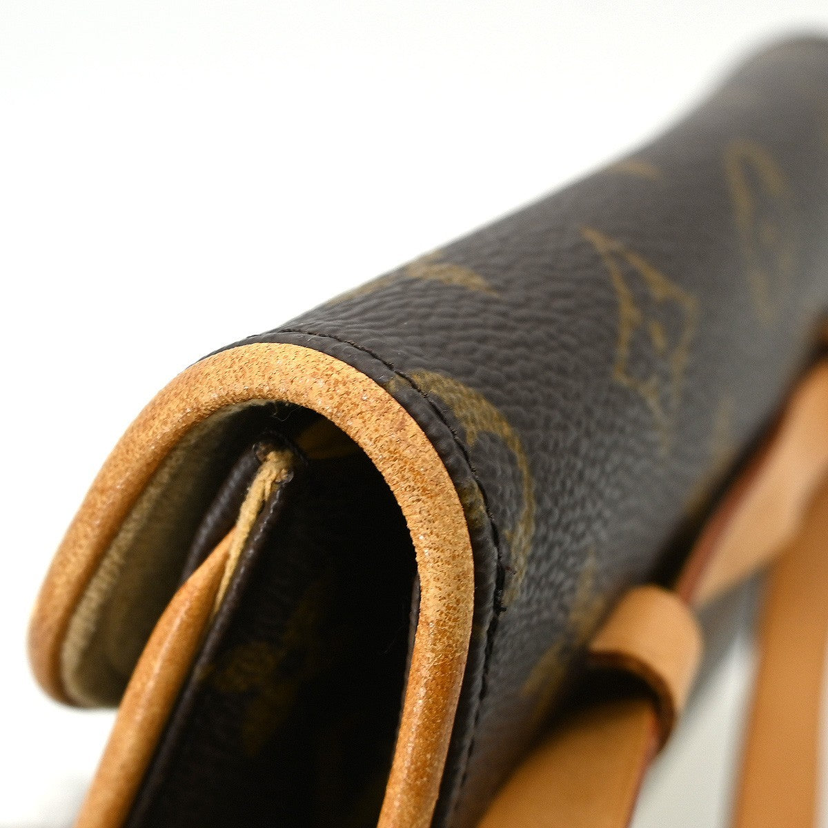 Louis Vuitton Florentine Waist Bag Monogram Canvas Brown Canvas Clutche & Pouche Bag (Pre-Owned)