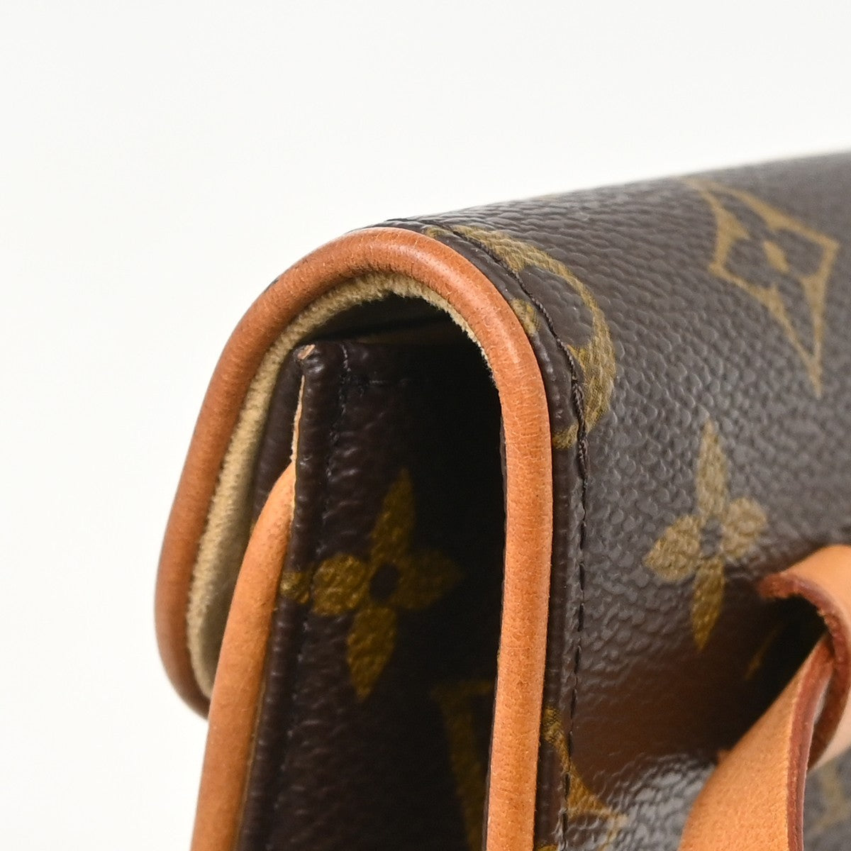 Louis Vuitton Florentine Waist Bag Monogram Canvas Brown Canvas Clutche & Pouche Bag (Pre-Owned)