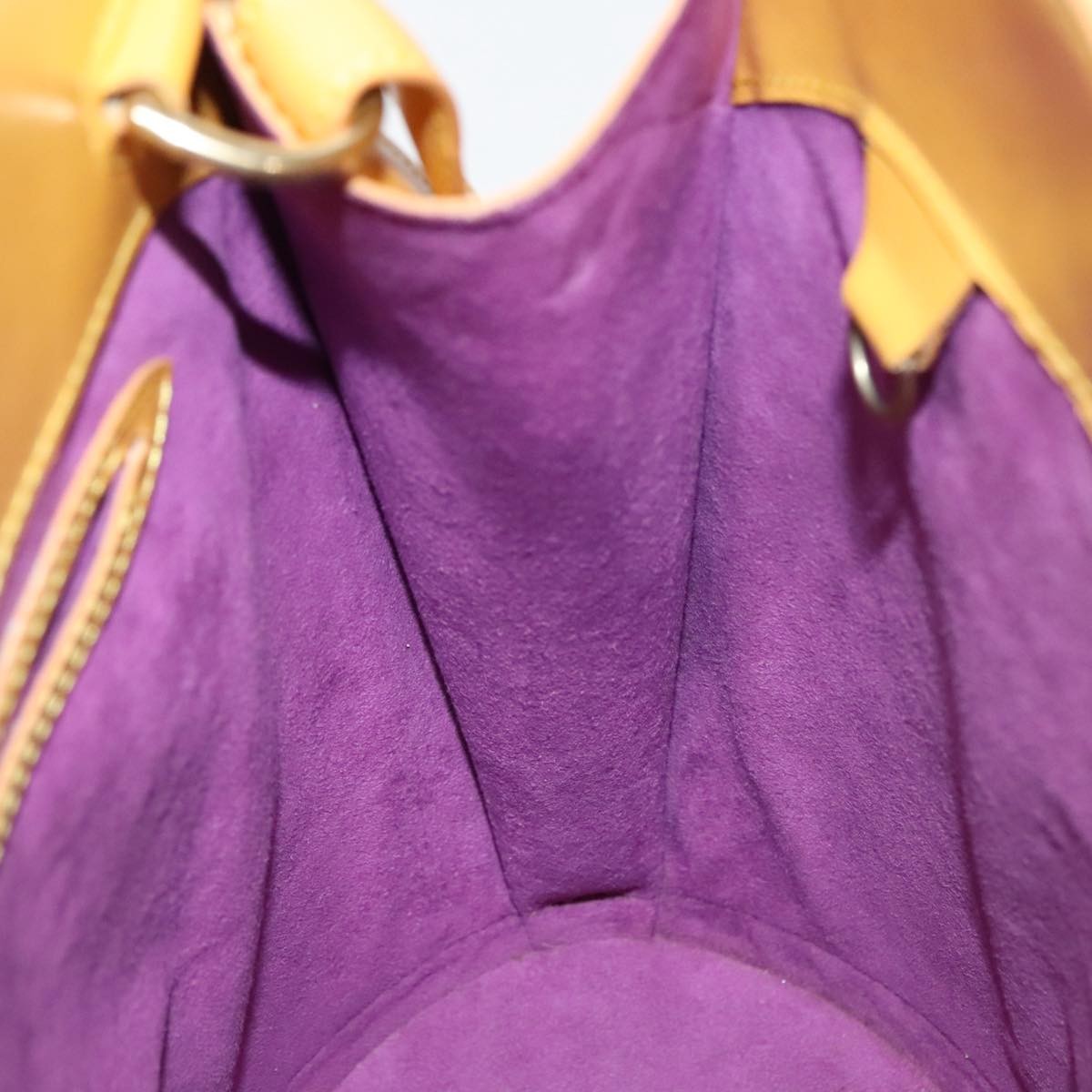 Louis Vuitton Cluny Shoulder Bag Epi Leather Yellow Leather Shoulder Bag Bag (Pre-Owned)