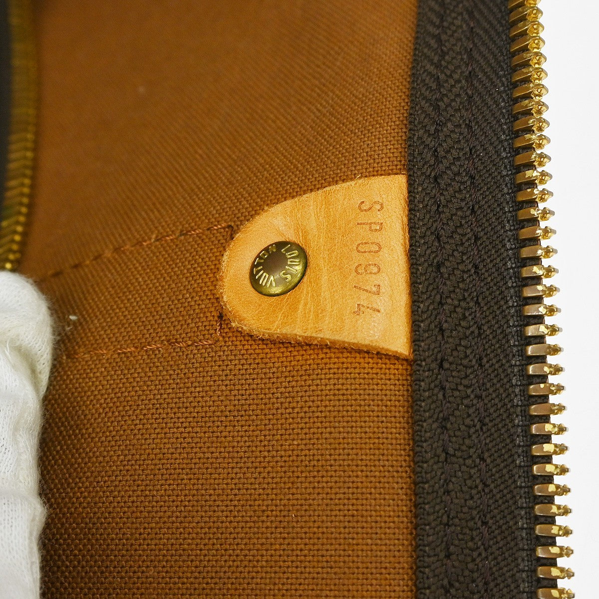 Louis Vuitton Keepall Bag Monogram Canvas Brown Canvas Travel Bag Bag (Pre-Owned)