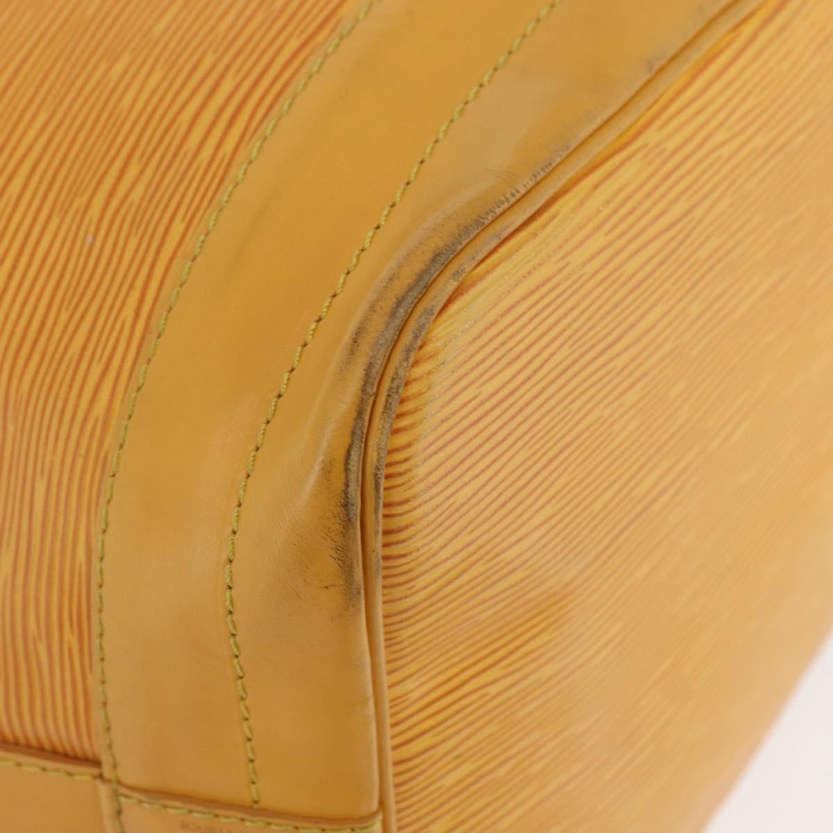 Louis Vuitton Noe Handbag Epi Leather Yellow Leather Shoulder Bag Bag (Pre-Owned)
