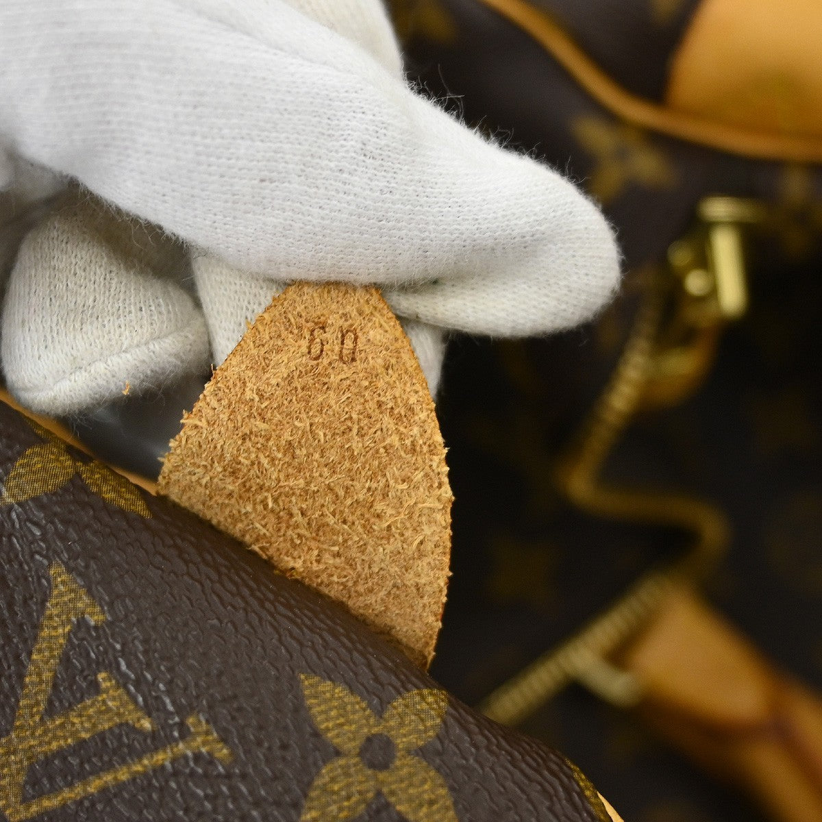 Louis Vuitton Keepall Bag Monogram Canvas Brown Canvas Travel Bag Bag (Pre-Owned)