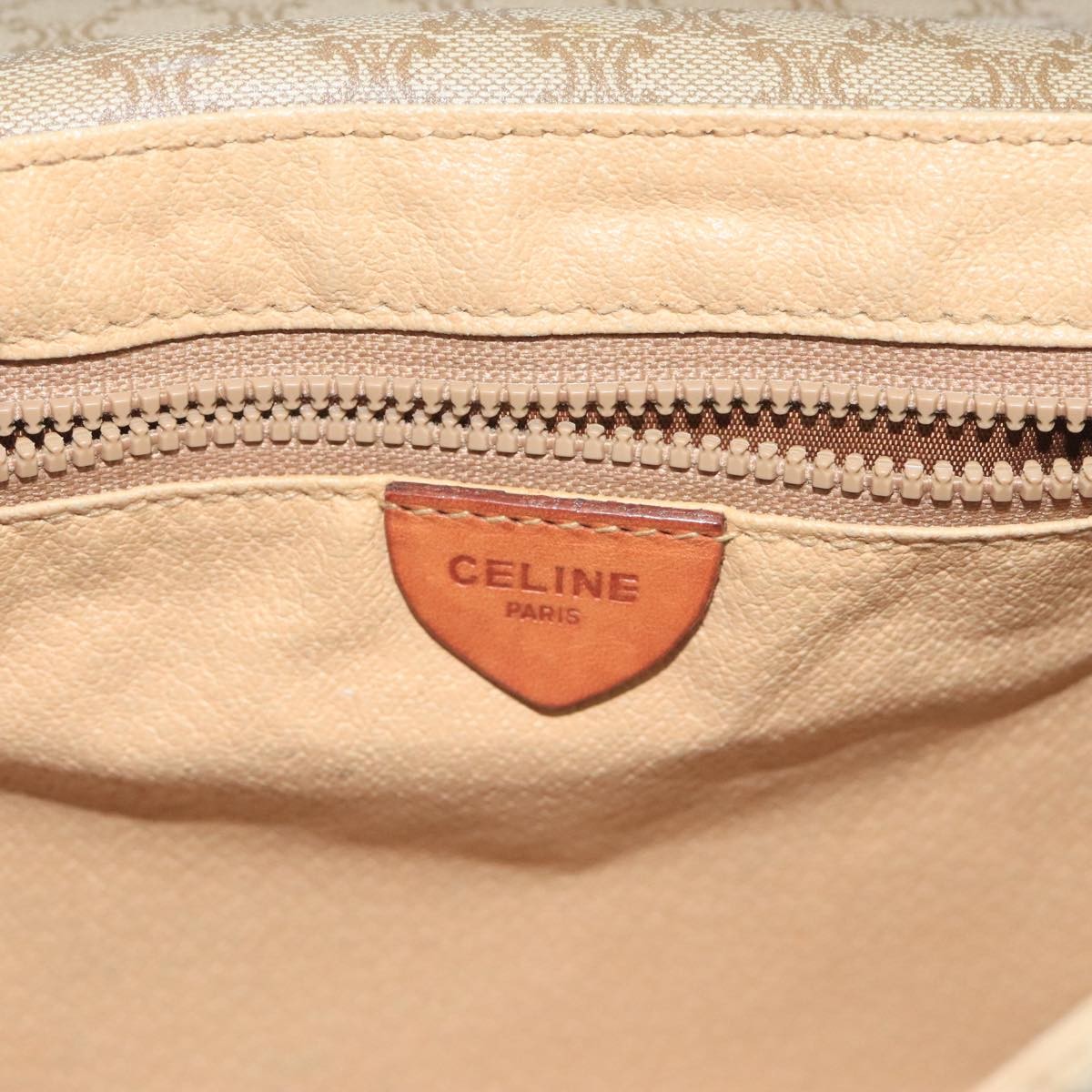Celine Vintage Macadam Circle Logo Shoulder Bag Canvas And Leather Beige Canvas Shoulder Bag Bag (Pre-Owned)