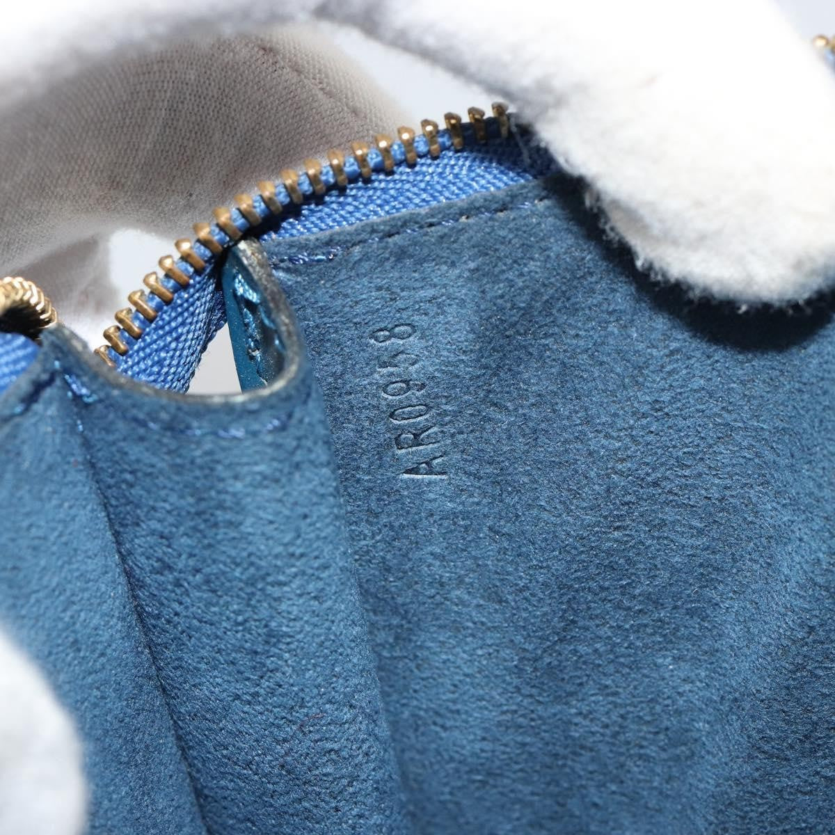 Louis Vuitton Pochette Accessoires Nm Epi Leather Blue Leather Clutche & Pouche Bag (Pre-Owned)
