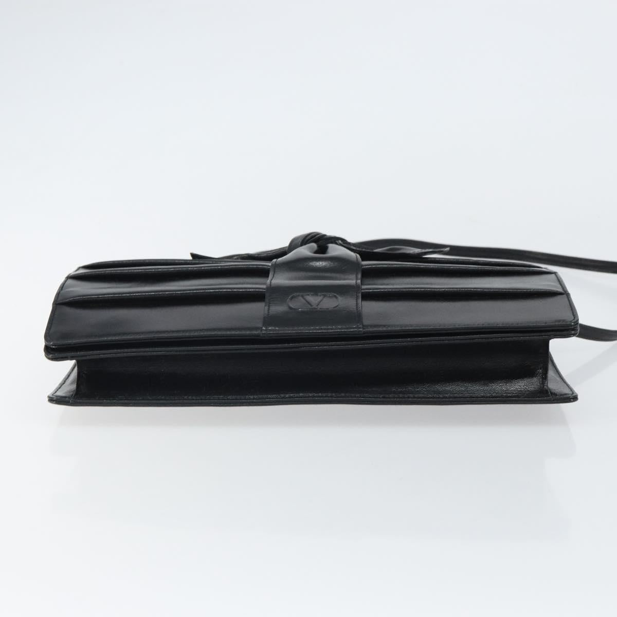 Valentino Garavani Bow Crossbody Bag Leather Black Leather Shoulder Bag Bag (Pre-Owned)
