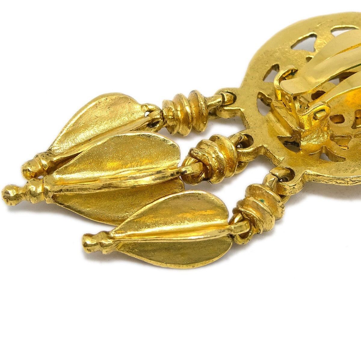 Chanel Vintage Cc Round Drop Clip-On Earrings Metal Gold Gold_Plated Earrings Jewelry (Pre-Owned)