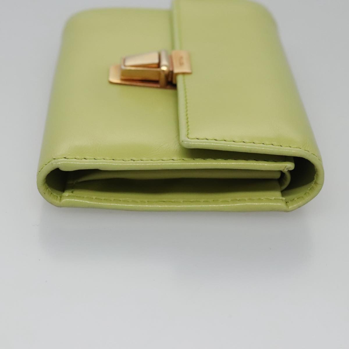 Prada Wallet Green Leather Wallets Accessory (Pre-Owned)