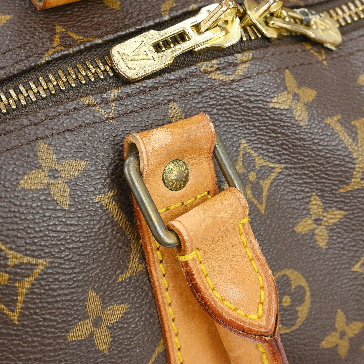 Louis Vuitton Keepall Bag Monogram Canvas Brown Canvas Travel Bag Bag (Pre-Owned)