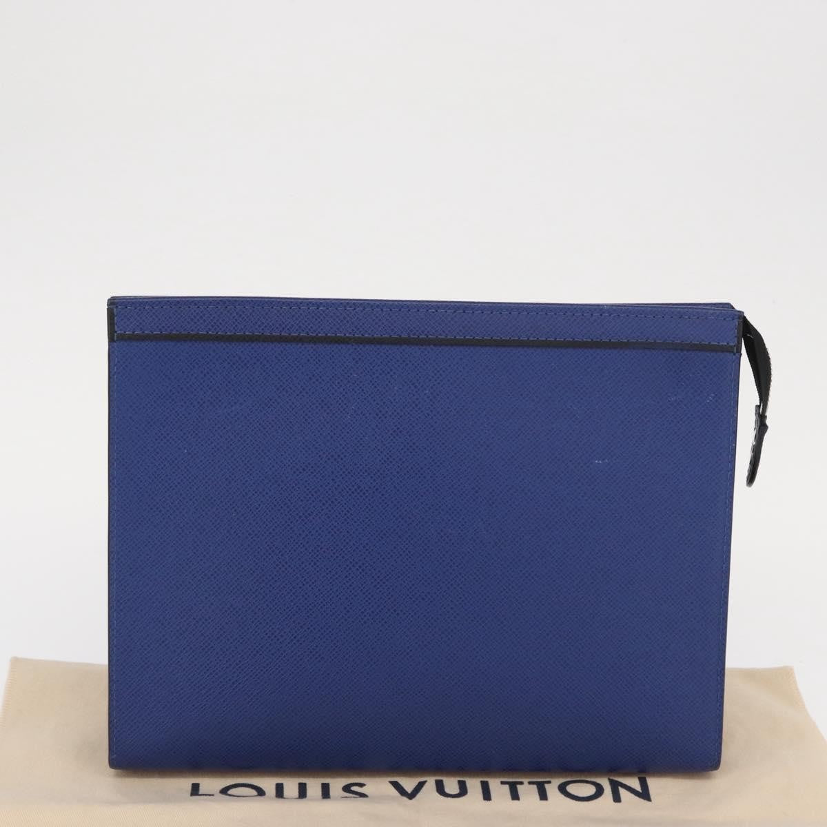 Louis Vuitton Pochette Voyage Taiga Leather Blue Leather Clutche & Pouche Bag (Pre-Owned)