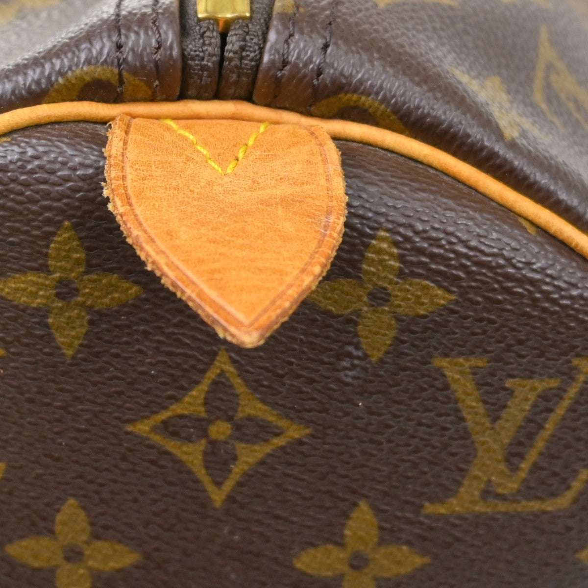 Louis Vuitton Keepall Bag Monogram Canvas Brown Canvas Travel Bag Bag (Pre-Owned)