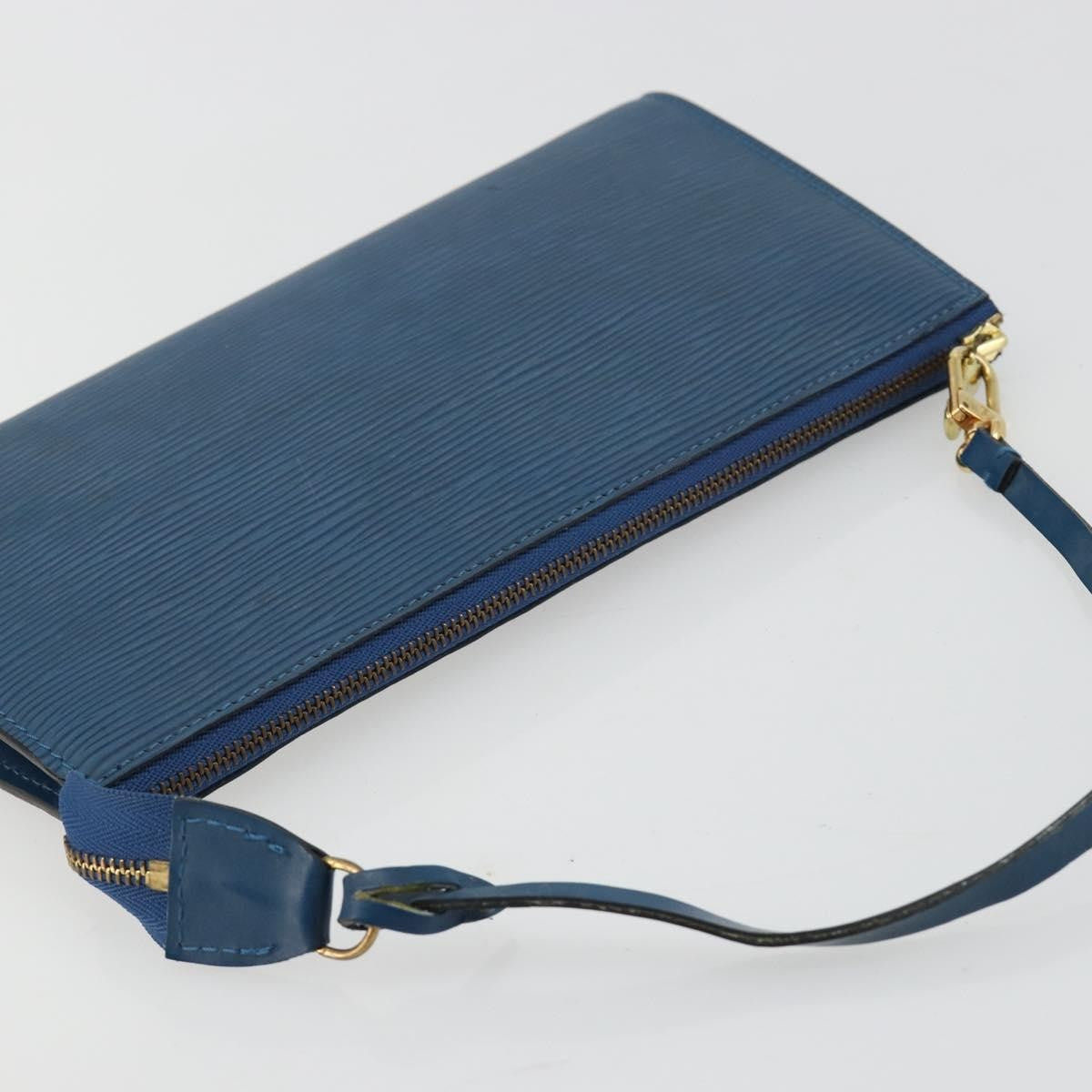 Louis Vuitton Pochette Accessoires Nm Epi Leather Blue Leather Clutche & Pouche Bag (Pre-Owned)