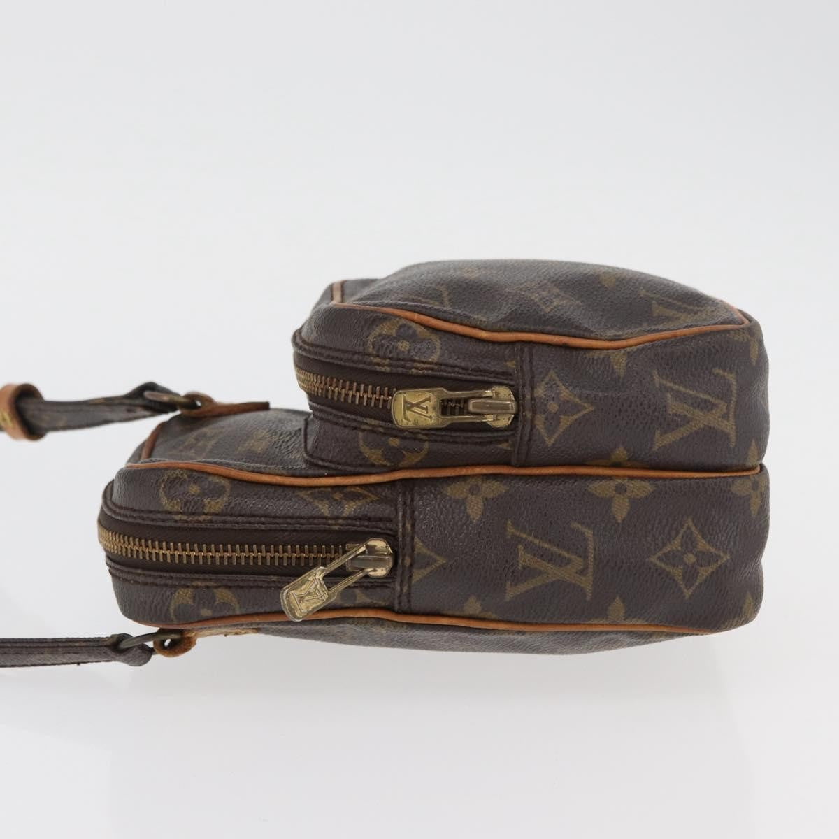 Louis Vuitton Amazone Bag Monogram Canvas Brown Canvas Shoulder Bag Bag (Pre-Owned)