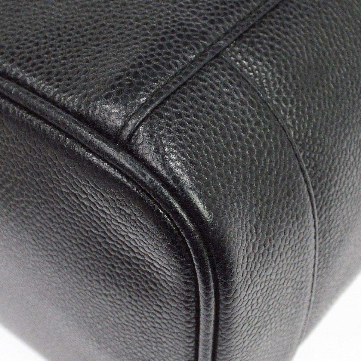 Chanel Vintage Timeless Cosmetic Case Caviar Black Leather Handbag (Pre-Owned)