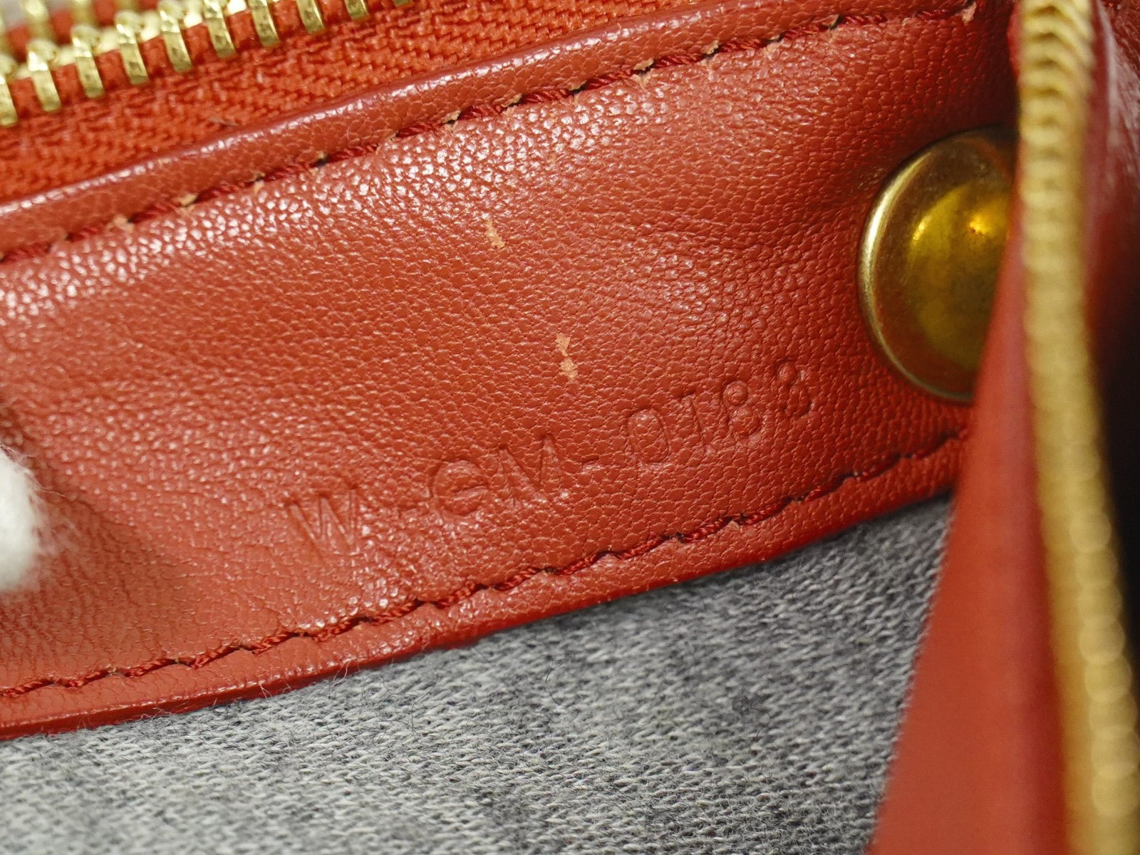 Celine Trio Crossbody Bag Leather Red Leather Shoulder Bag Bag (Pre-Owned)