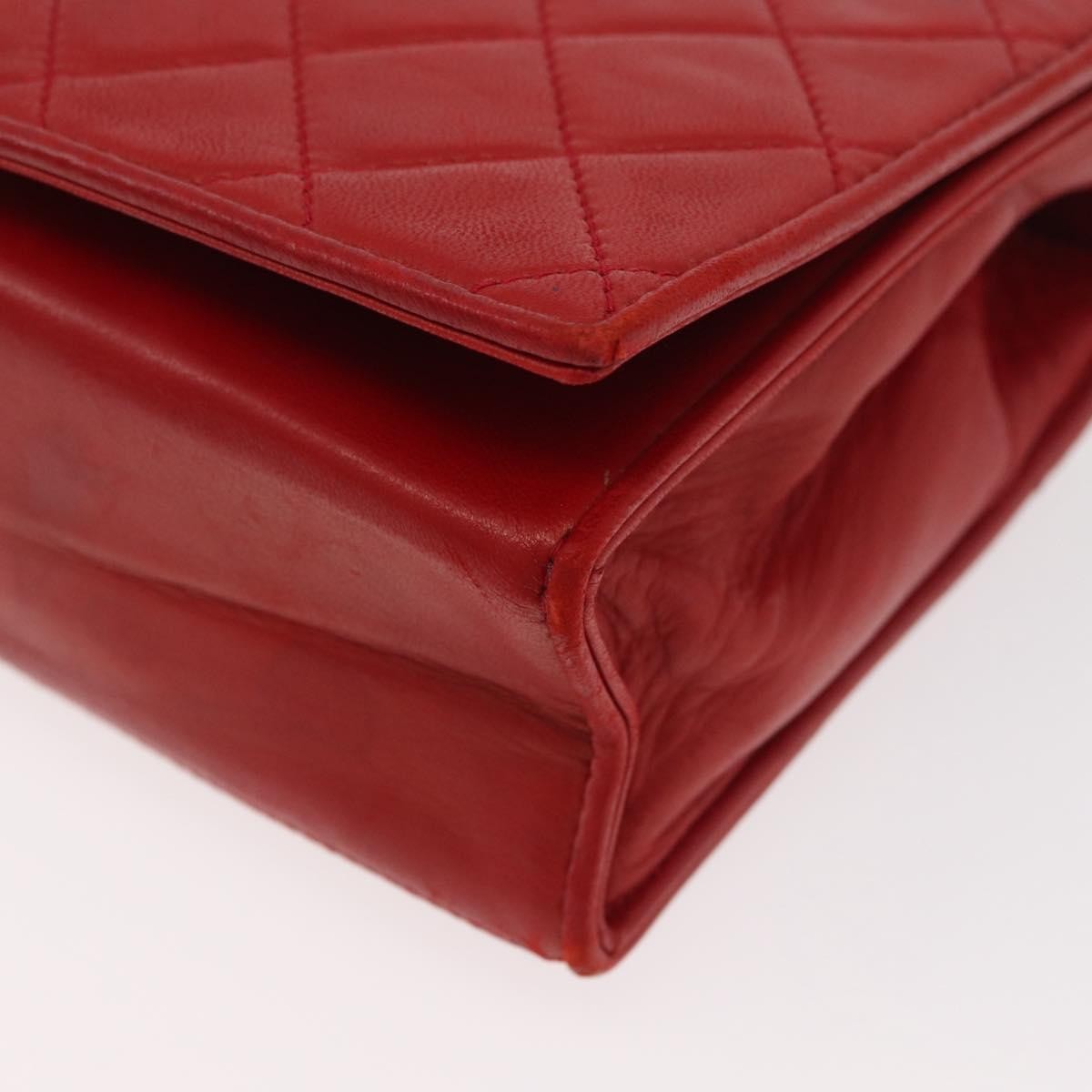 Chanel Vintage Cc Chain Full Flap Bag Quilted Leather Red Leather Shoulder Bag Bag (Pre-Owned)