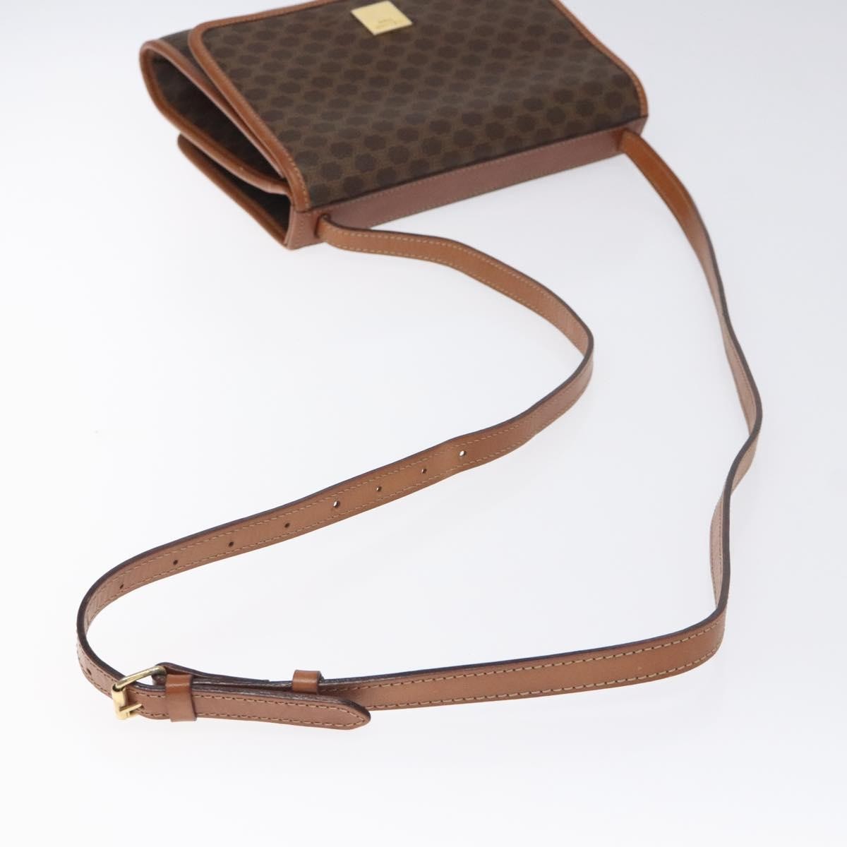 Celine Vintage Macadam Shoulder Bag Canvas And Leather Brown Canvas Shoulder Bag Bag (Pre-Owned)
