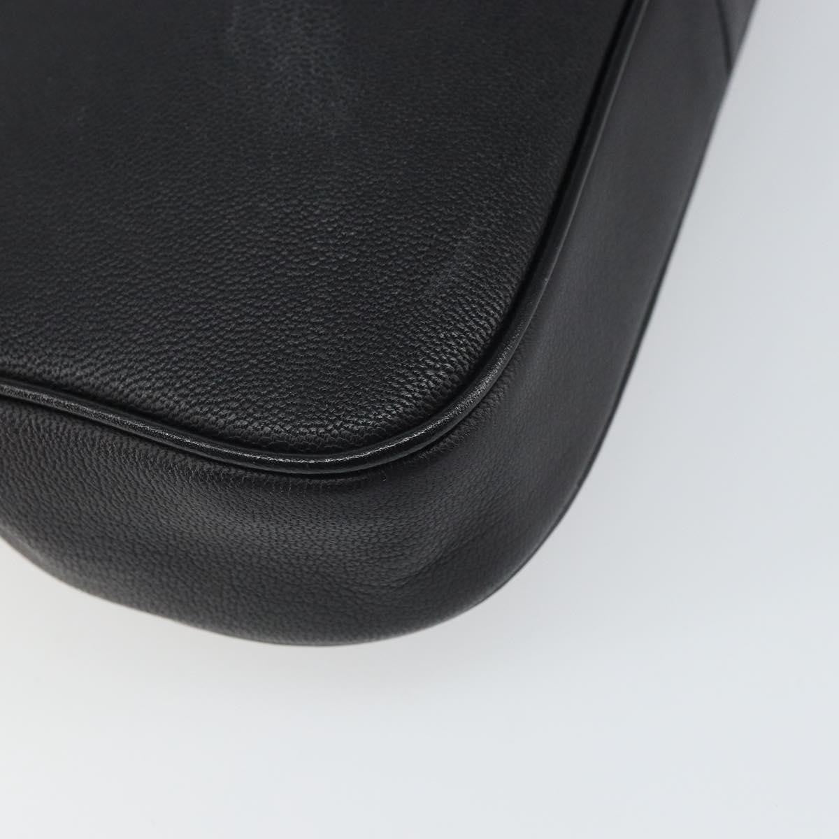 Givenchy Vintage 4G Shoulder Bag Leather Black Leather Shoulder Bag Bag (Pre-Owned)