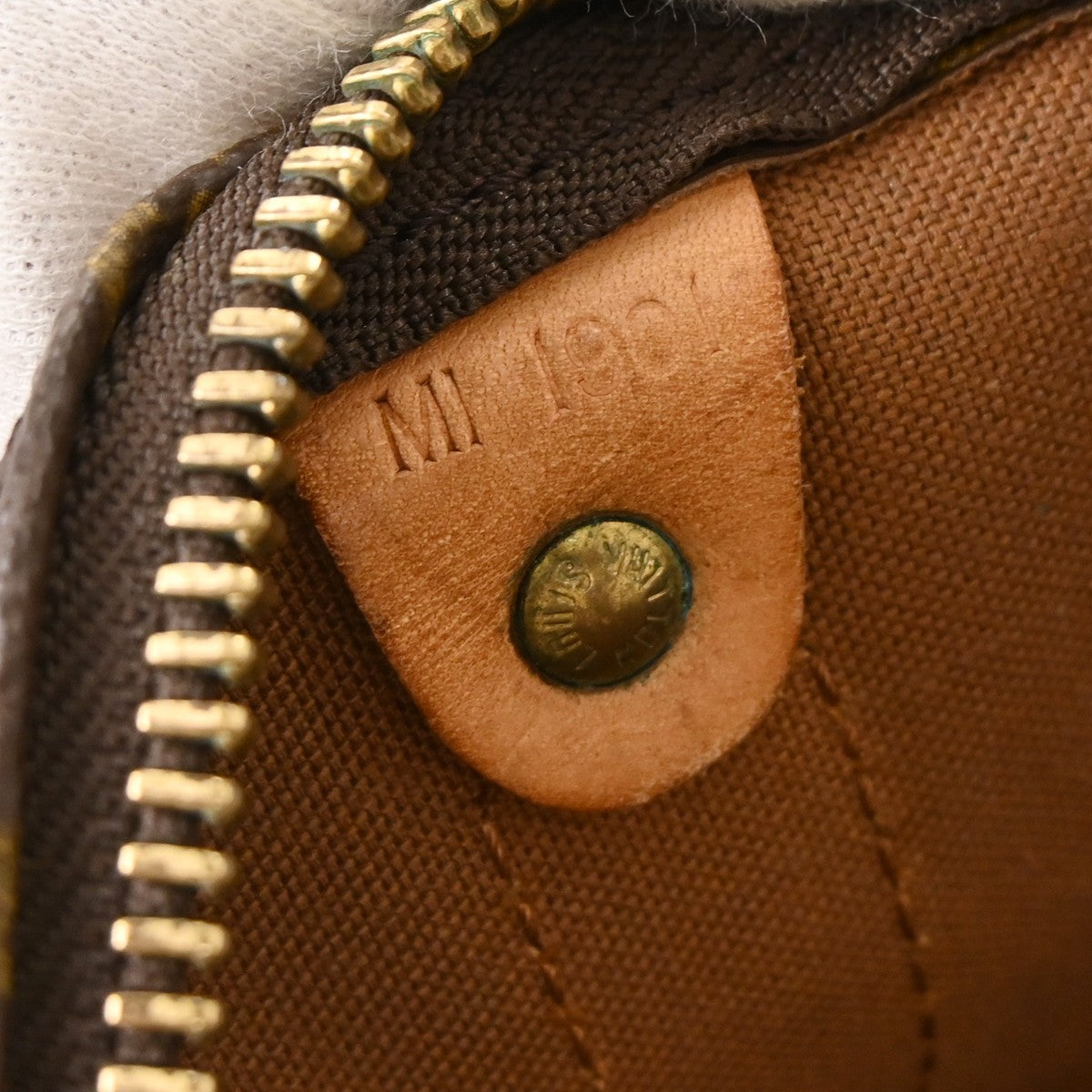 Louis Vuitton Keepall Bag Monogram Canvas Brown Canvas Travel Bag Bag (Pre-Owned)