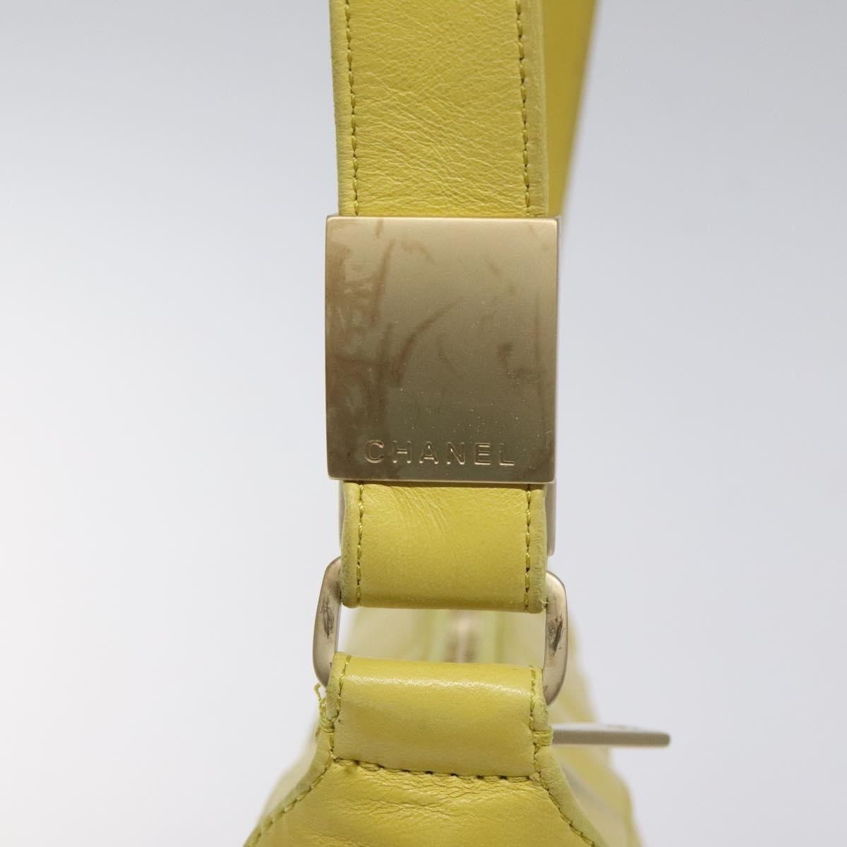 Chanel Chocolate Bar Cc Shoulder Bag Quilted Leather Yellow Leather Shoulder Bag Bag (Pre-Owned)