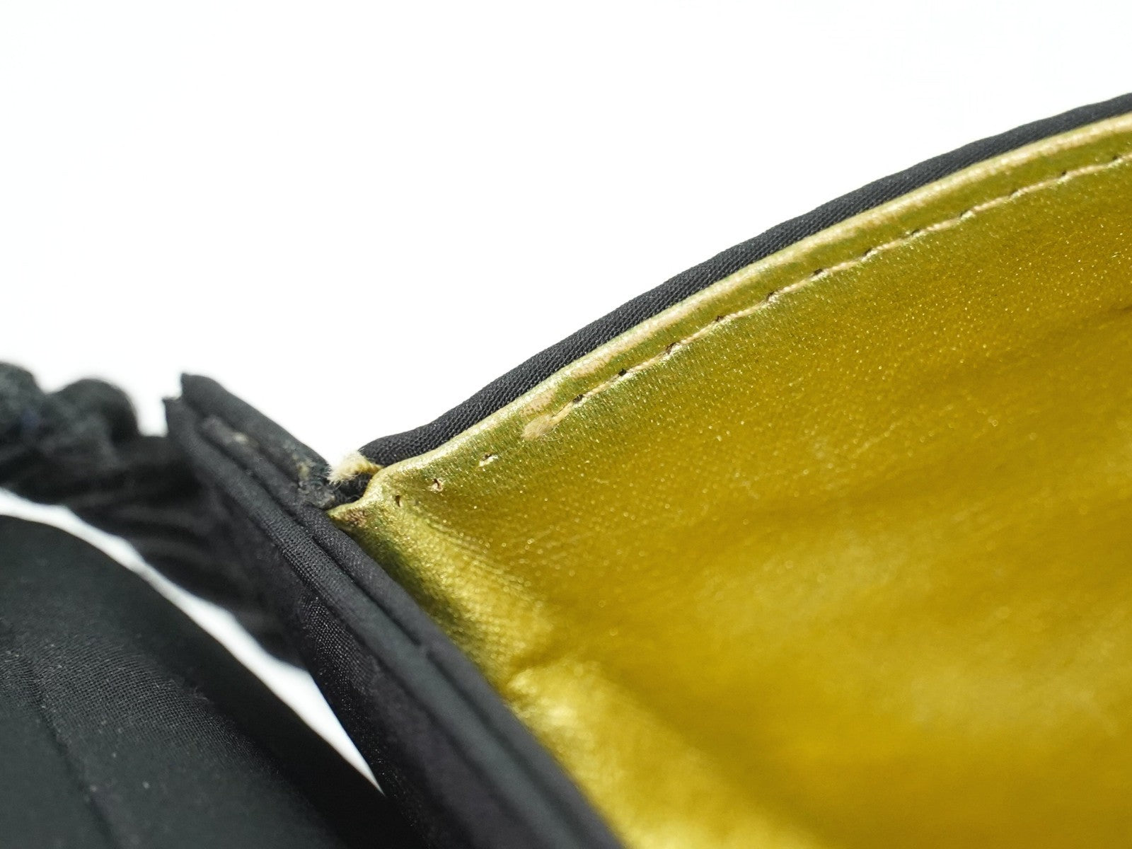 Salvatore Ferragamo Vintage Shoulder Bag Nylon Black Nylon Shoulder Bag Bag (Pre-Owned)