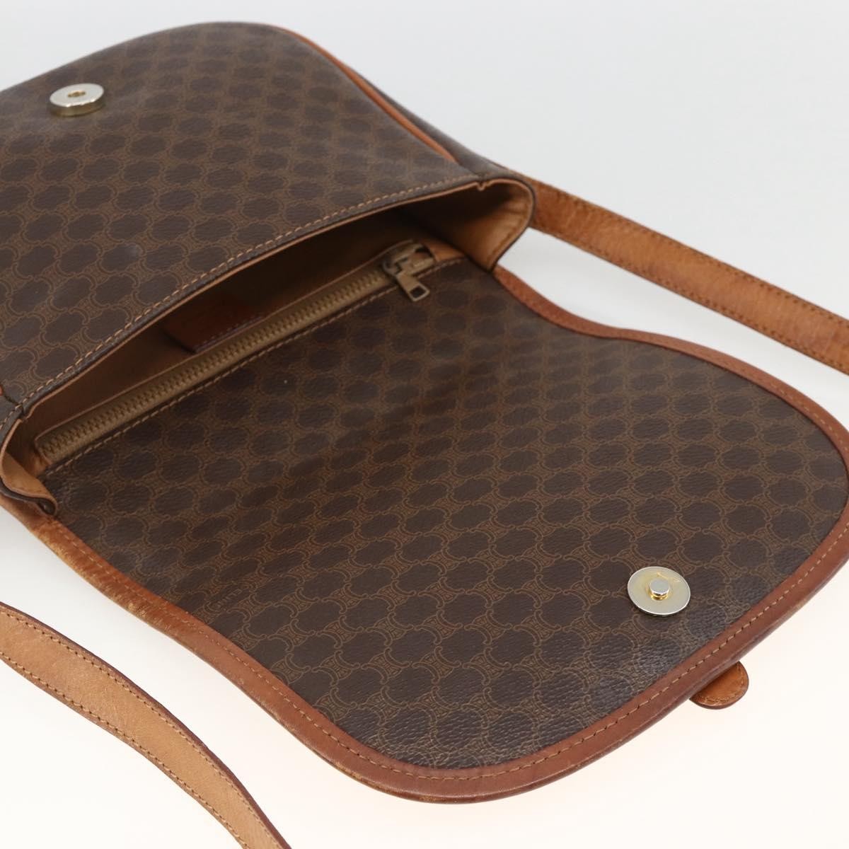 Celine Vintage Macadam Shoulder Bag Canvas And Leather Brown Canvas Shoulder Bag Bag (Pre-Owned)