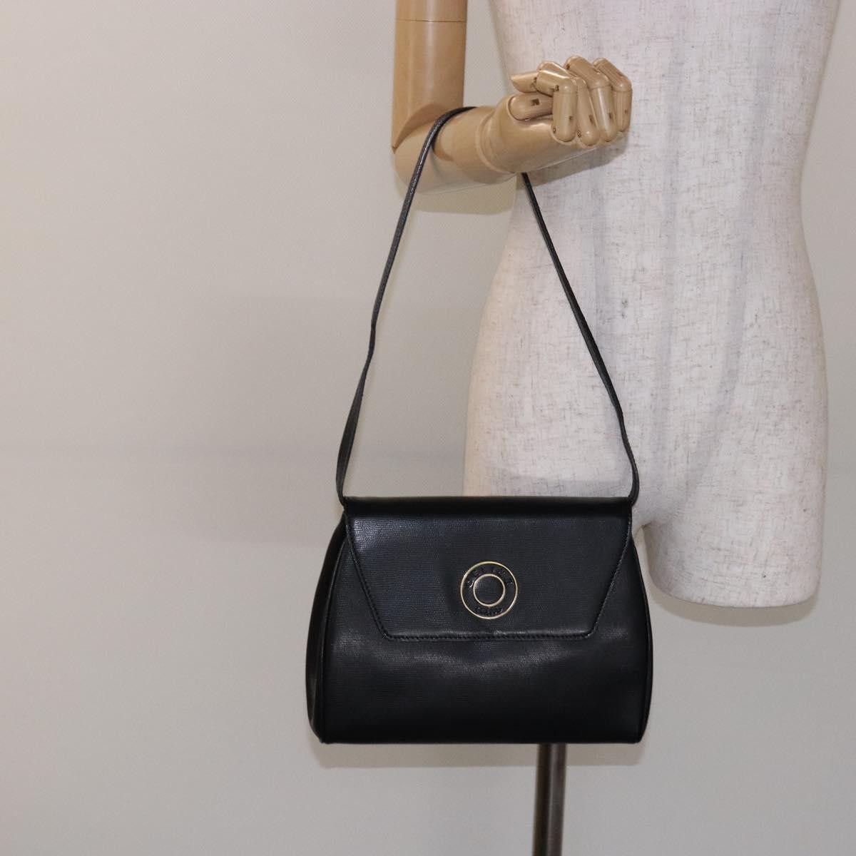Celine Vintage Circle Logo Crossbody Bag Leather Black Leather Bag (Pre-Owned)