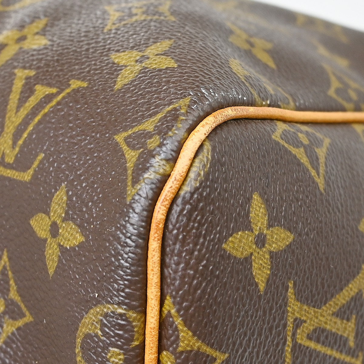 Louis Vuitton Keepall Bandouliere Bag Monogram Canvas Brown Canvas Travel Bag Bag (Pre-Owned)