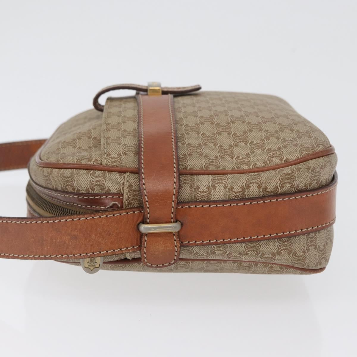 Celine Vintage Macadam Shoulder Bag Canvas And Leather Beige Canvas Shoulder Bag Bag (Pre-Owned)