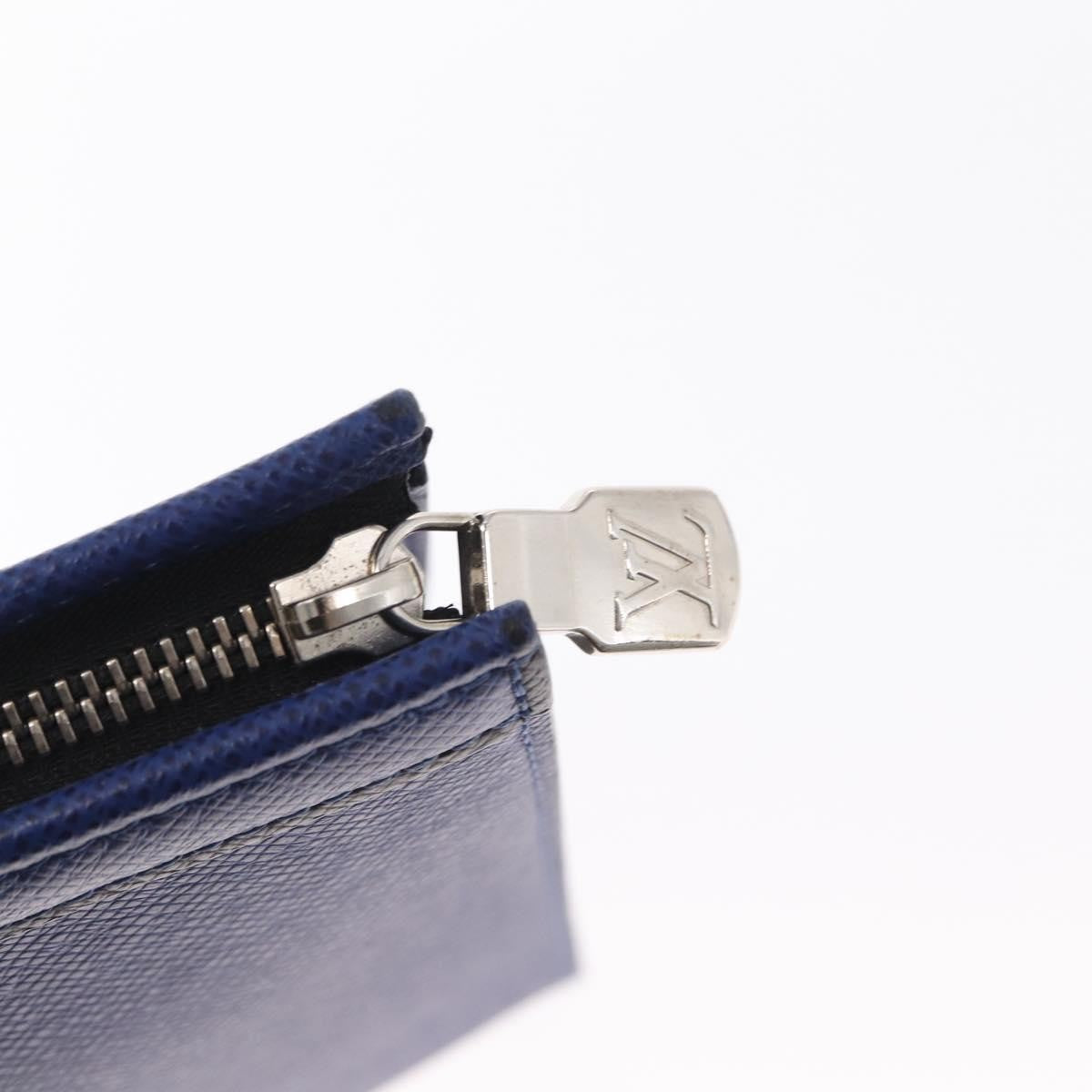 Louis Vuitton Pochette Voyage Taiga Leather Blue Leather Clutche & Pouche Bag (Pre-Owned)
